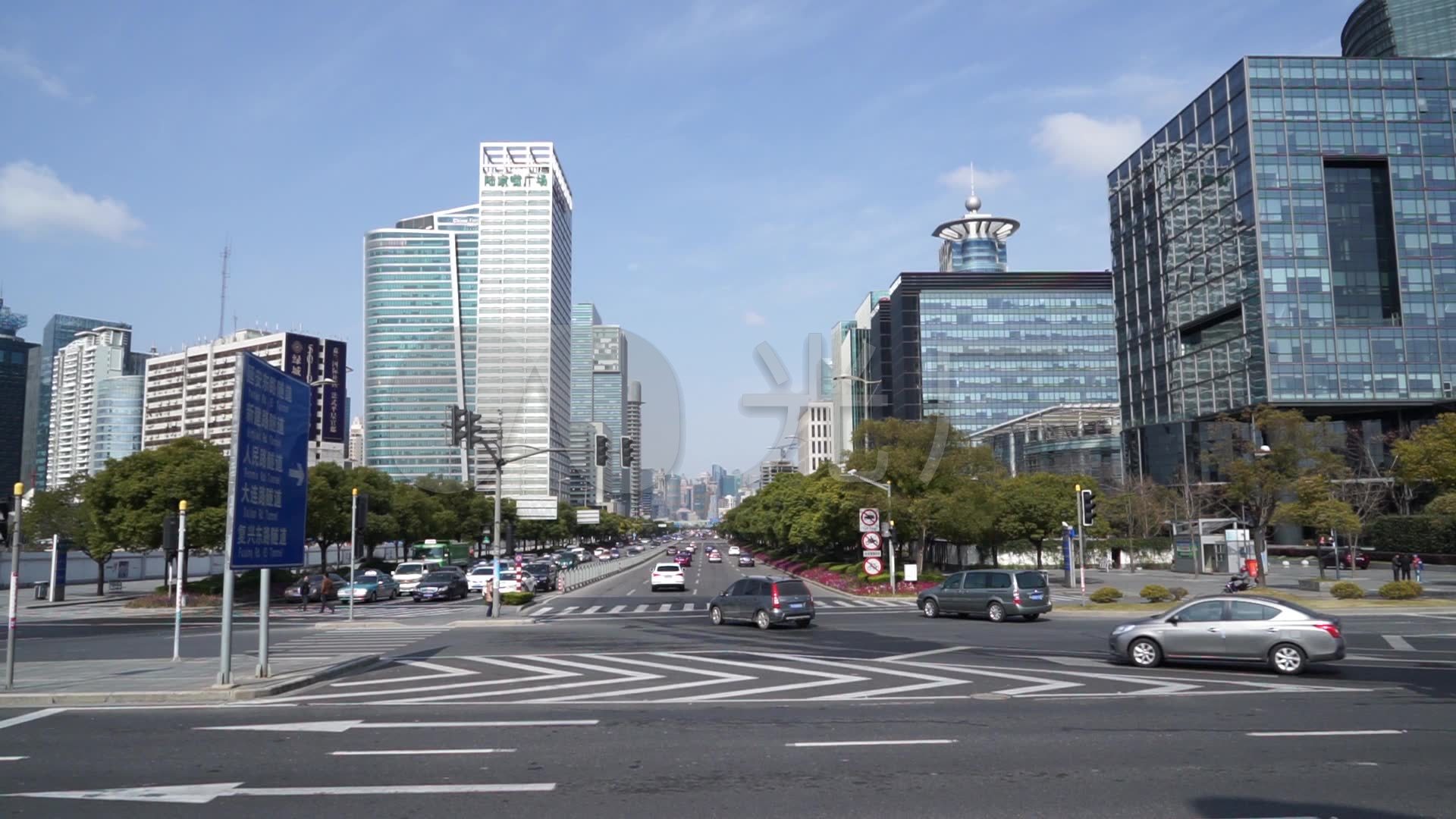 上海街道道路车流交通