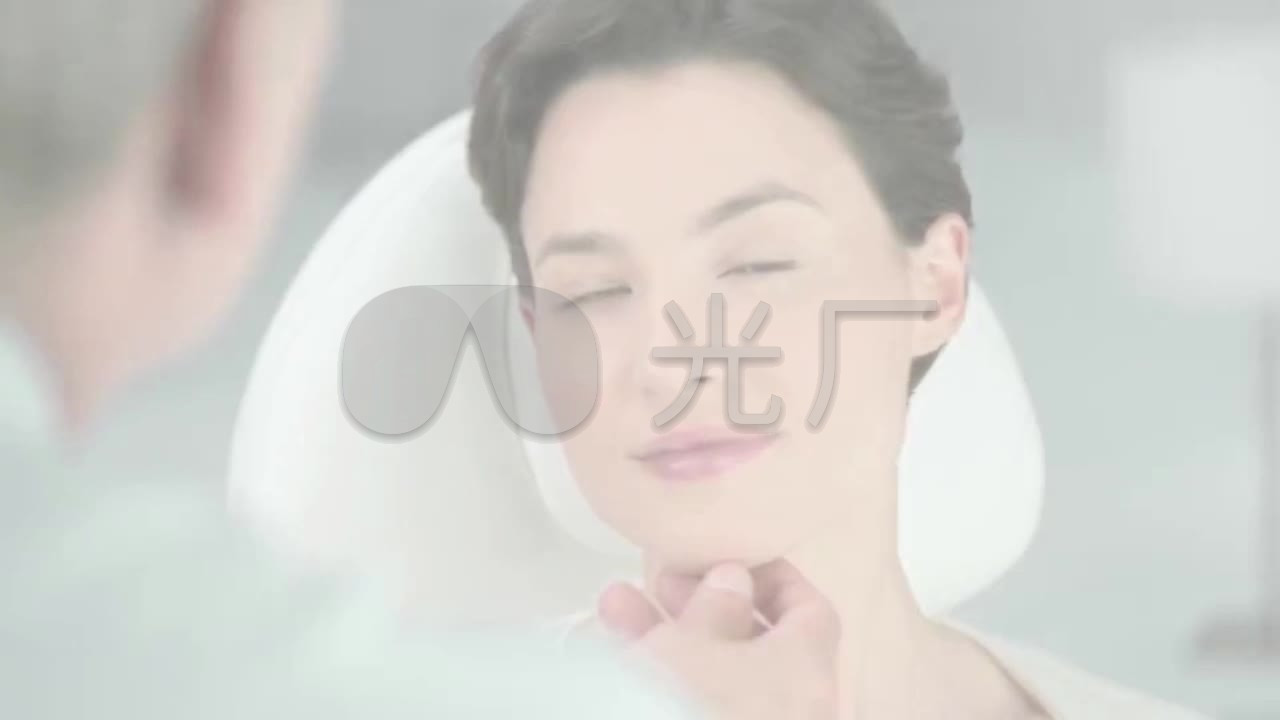 李湘美白大腿视频_大腿内侧美白 www.v118.com 李湘美白大腿视频_大腿内侧美白 v118.com