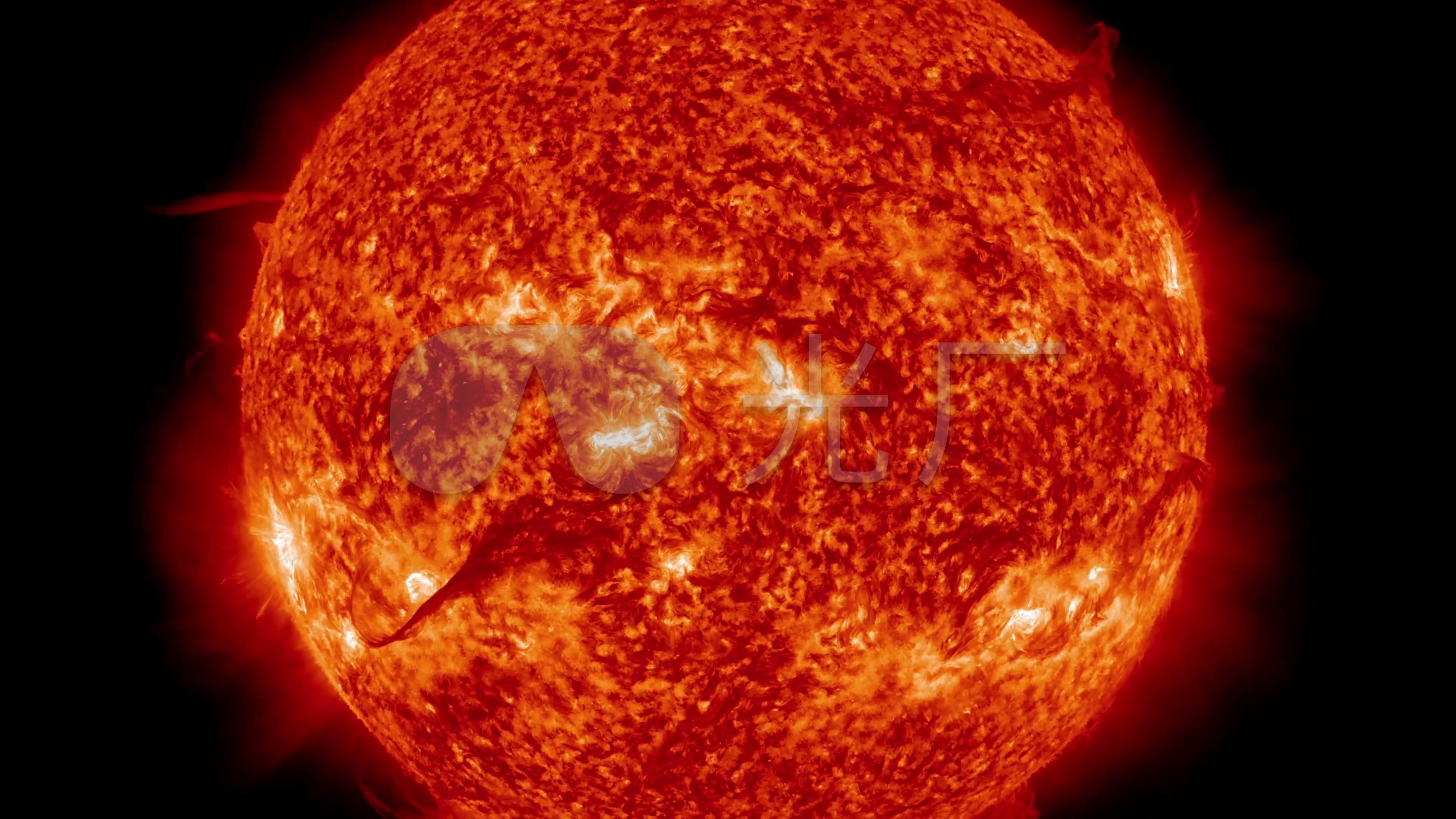 太阳表面大火球燃火的星球4k