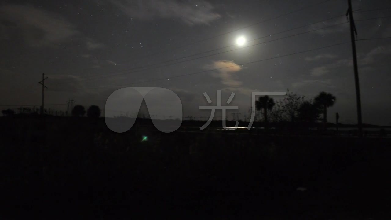 视频素材 实拍视频 延时摄影 夜晚昏暗月光星空云层延时摄影  来自
