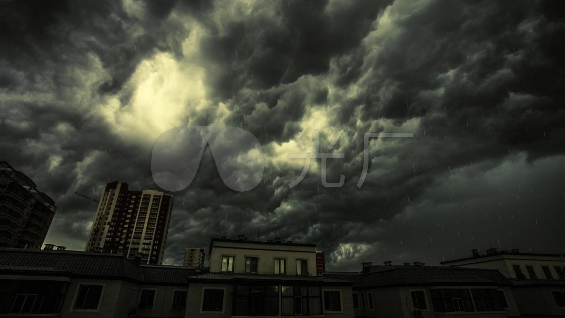 雷雨天2_1920x1080_高清视频素材下载(编号:596364)