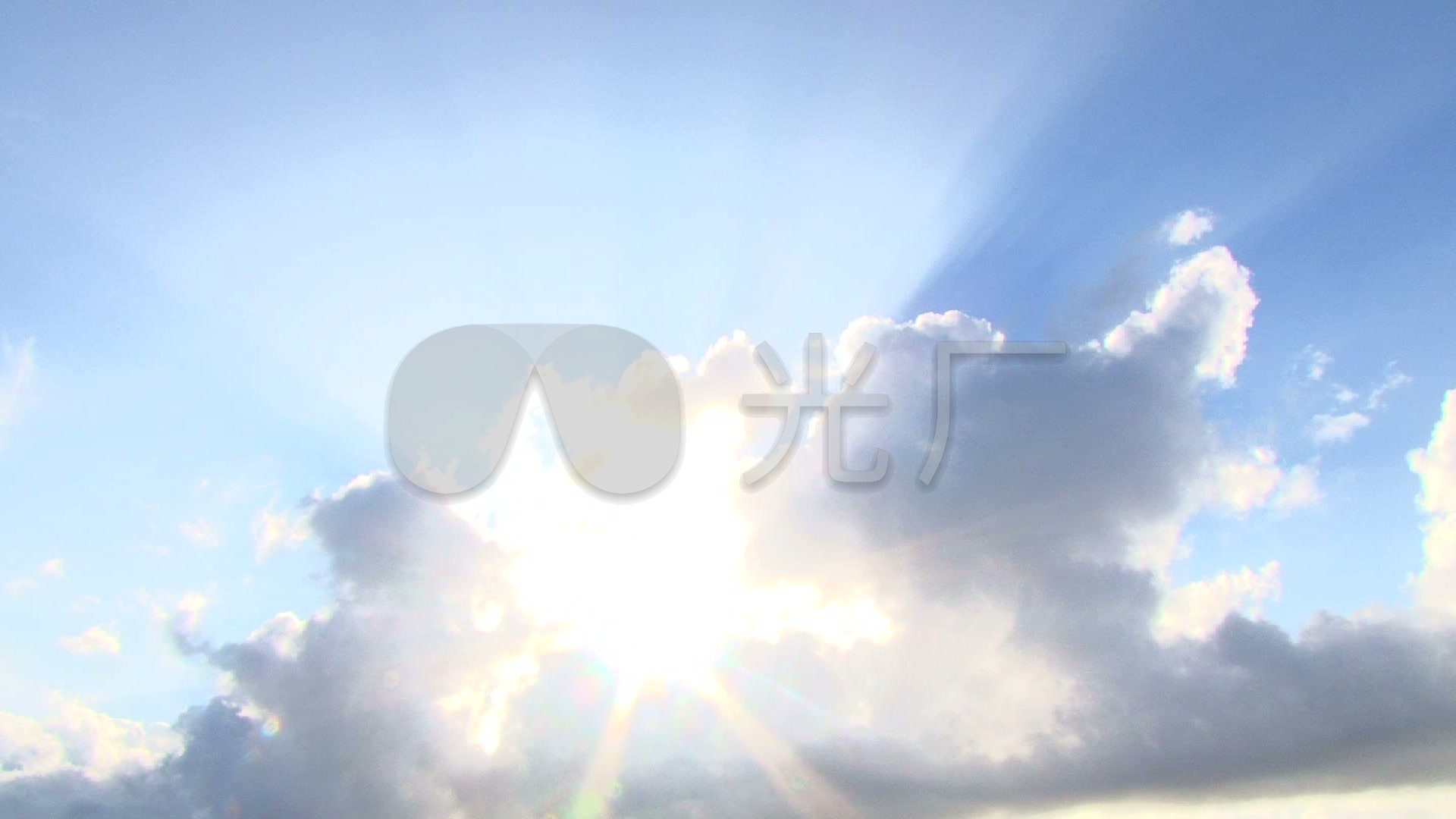 蓝天白云阳光光芒_1920x1080_高清视频素材下载(编号