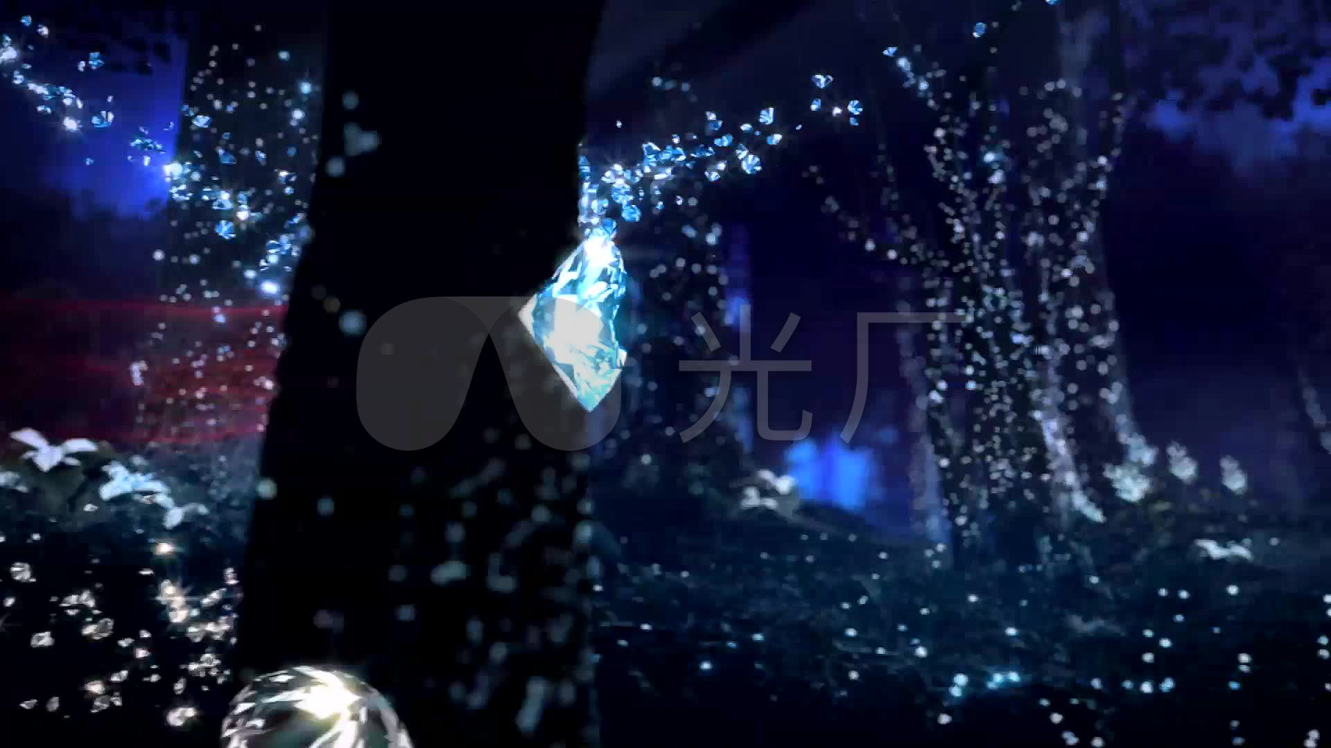 水晶爆炸光线唯美震撼酒杯餐具_1920x1080_高清视频素材下载(编号
