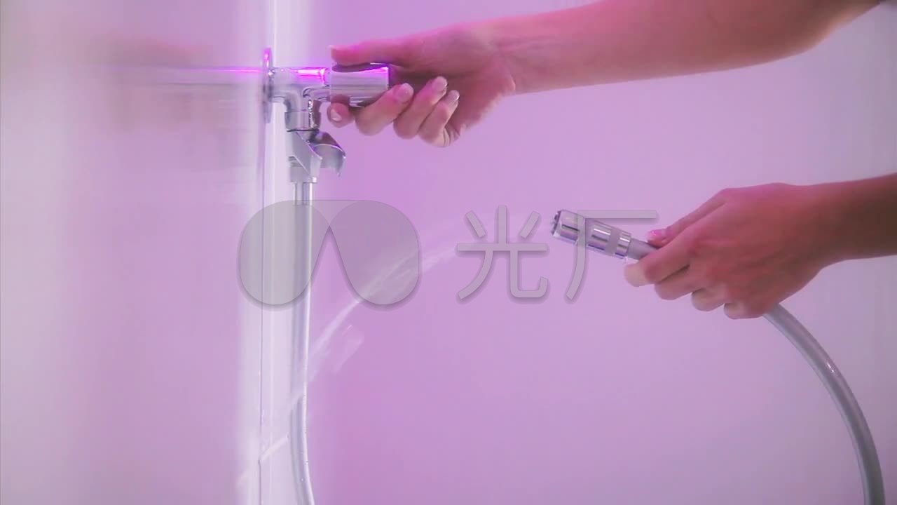 美女沐浴桑拿房汗蒸房美女泥v美女_1280X720海藻俄罗斯萝北图片