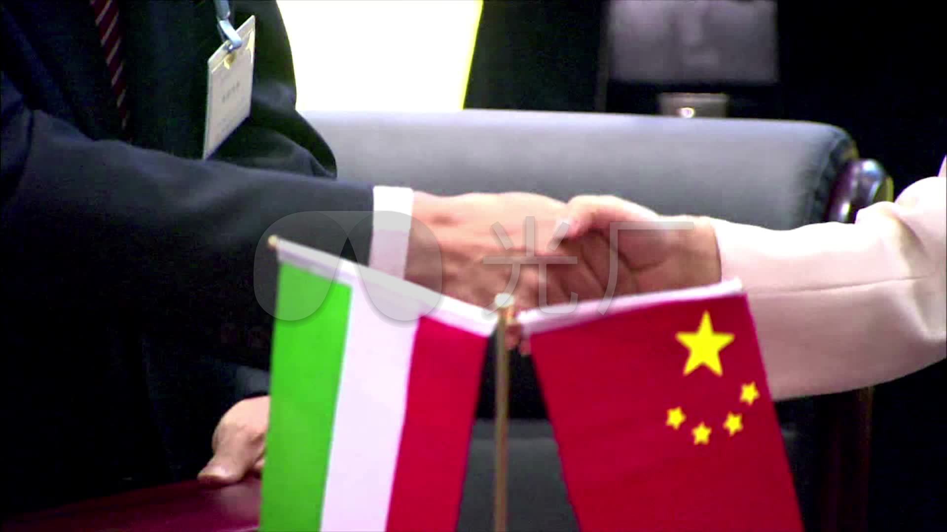 合作握手各国国旗商业合作素材_1920x1080_高清视频素材下载(编号