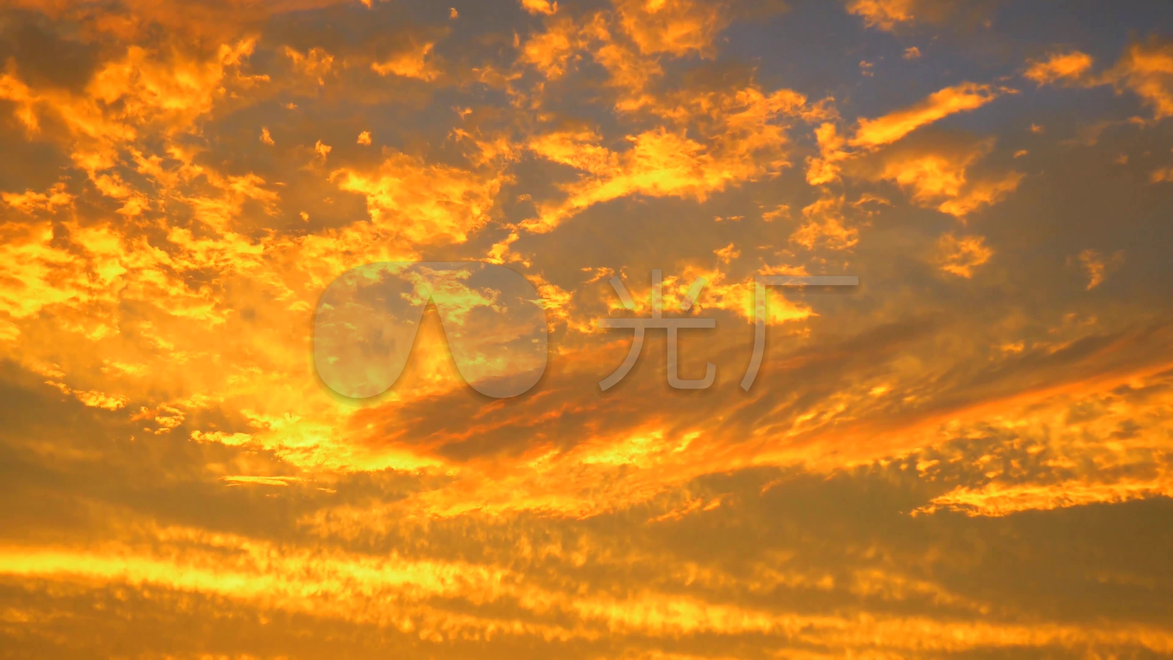 4k城市傍晚夕阳黄昏火烧云_3840x2160_高清视频素材