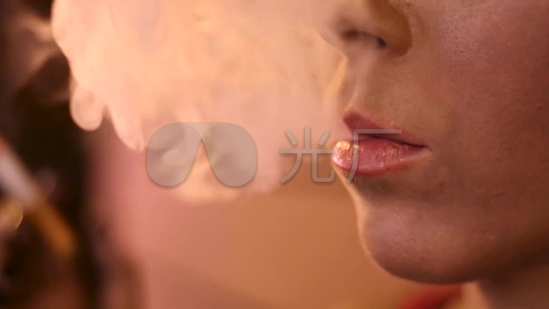 美女抽烟吸烟戒烟广告素材