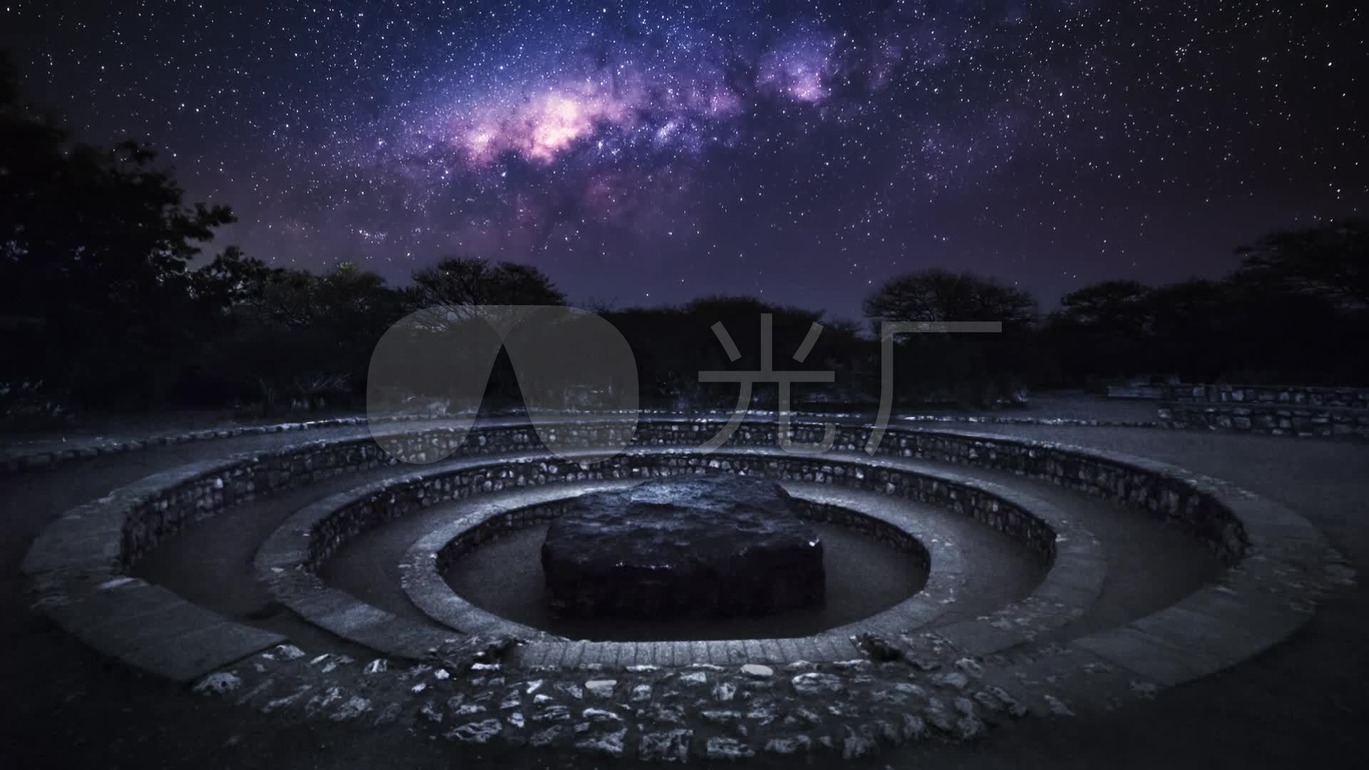 星空下的祭坛_1920x1080_高清视频素材下载(编号:)