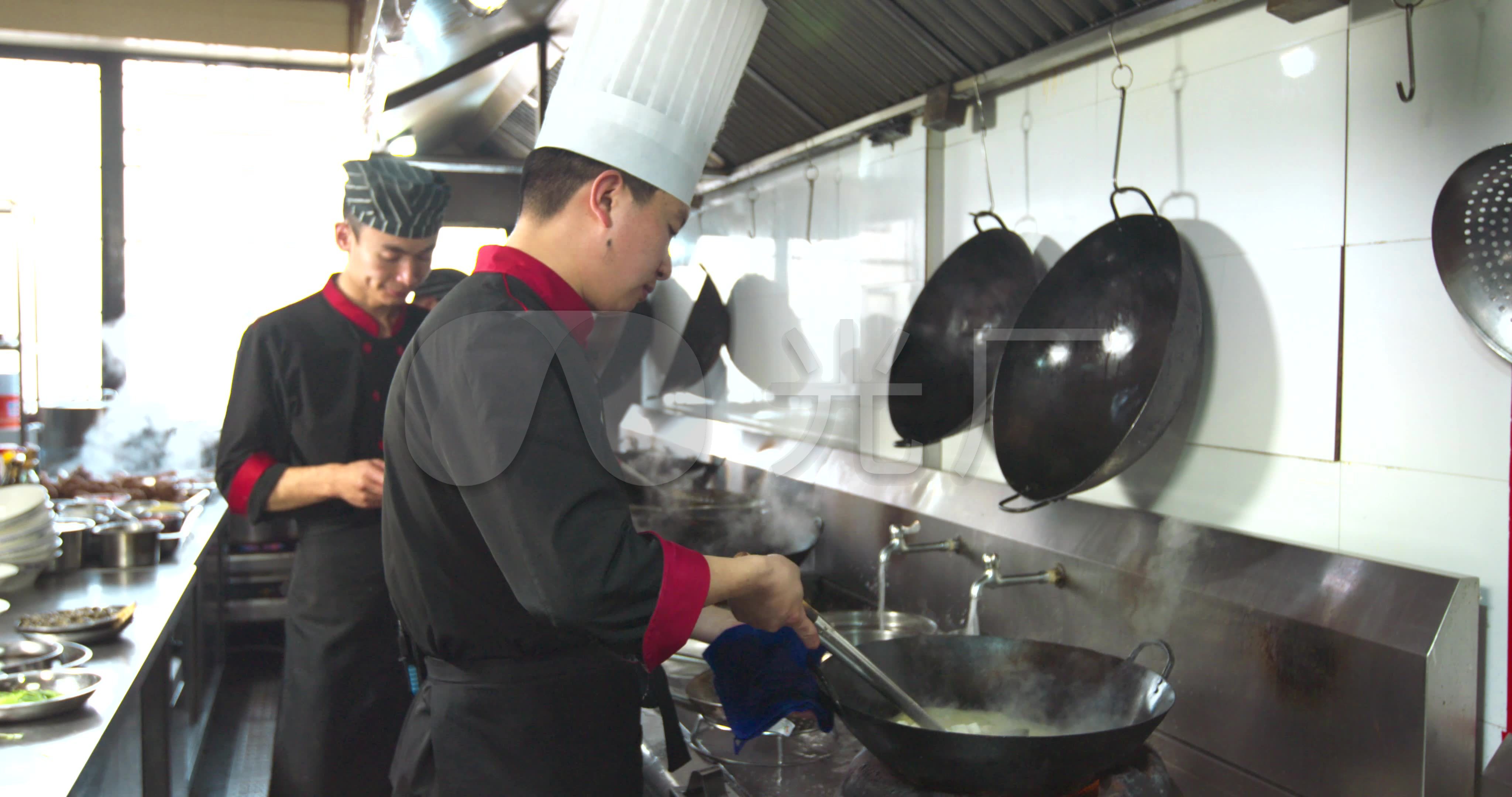 厨师厨师酒店后厨_4096x2160_高清视频素材下载(编号