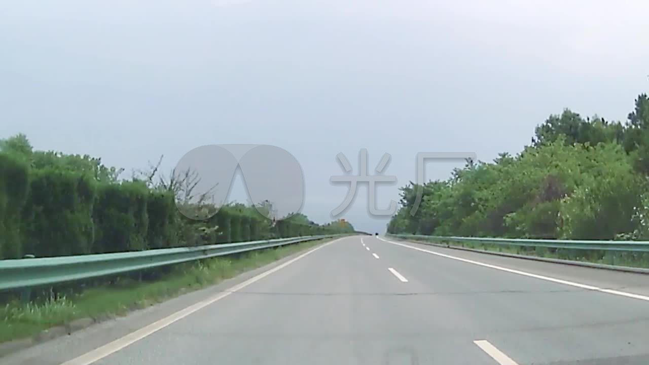 实拍素材高速路上行车风景之一_1280x720_高清视频素材下载(编号