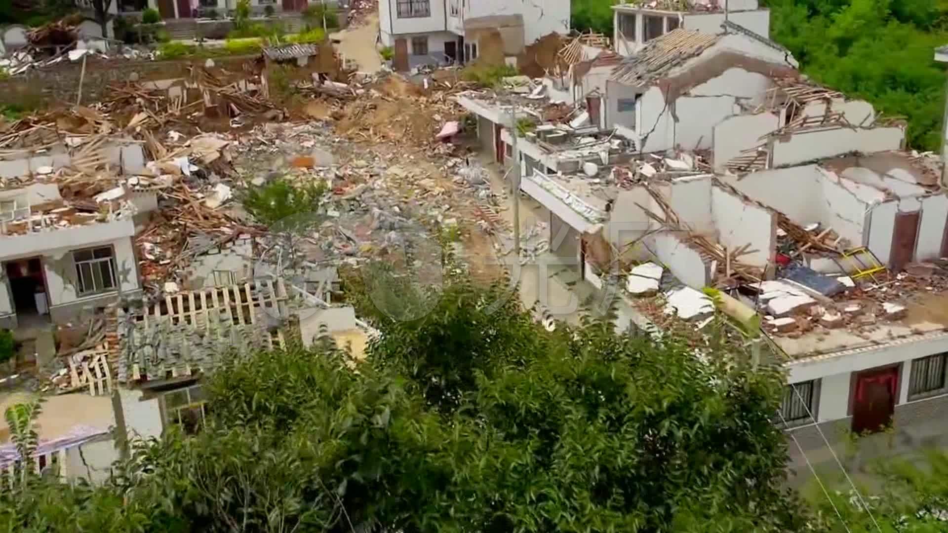 汶川地震房屋倒塌废墟