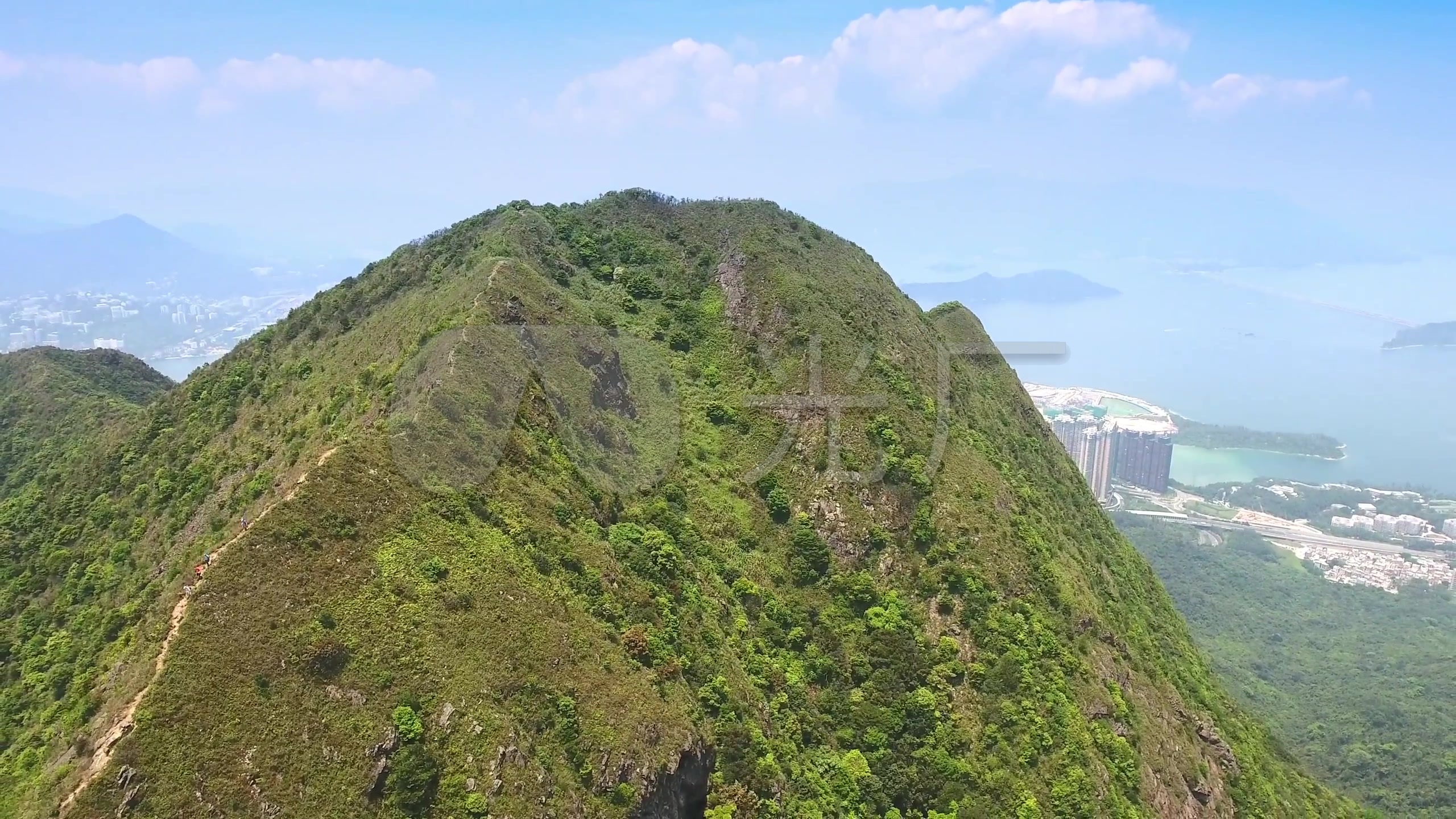 航拍香港新界西贡马鞍山山脉山峰10050