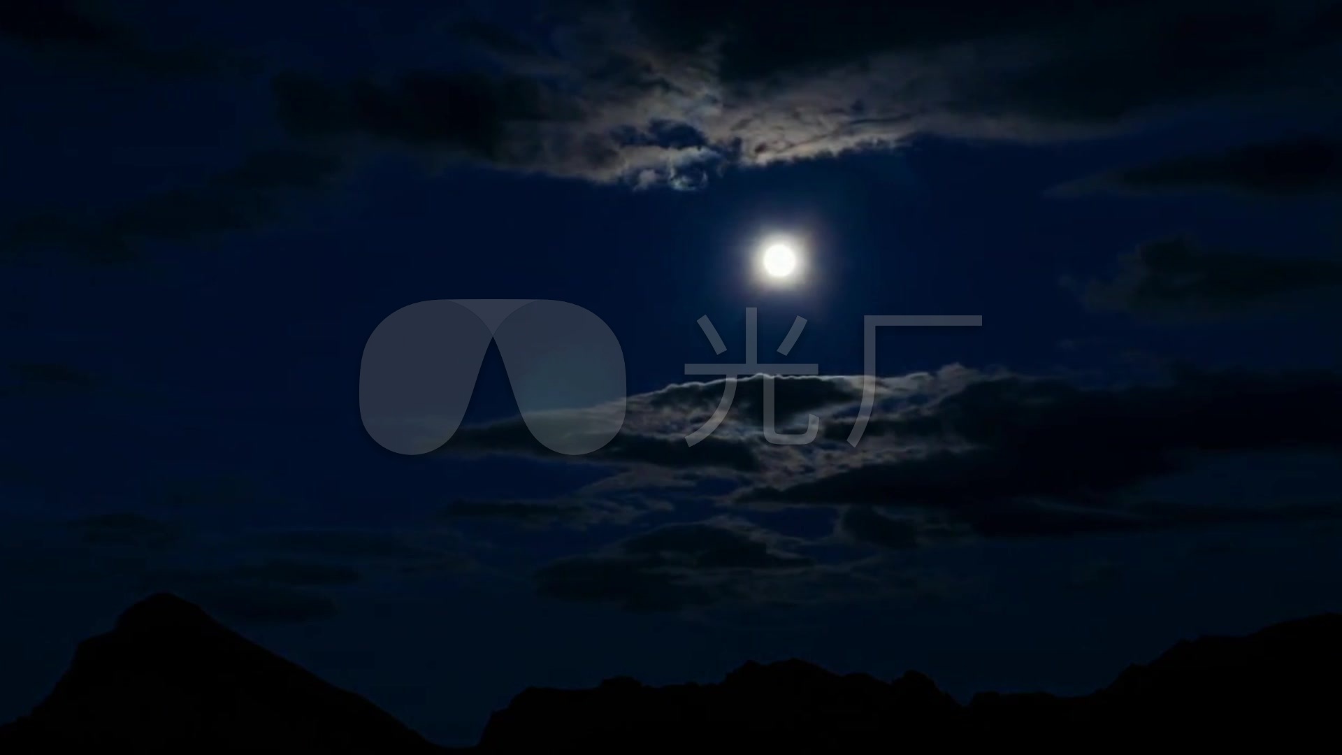 视频素材 实拍视频 延时摄影 夜晚月亮云彩  来自视频原始文件或预览