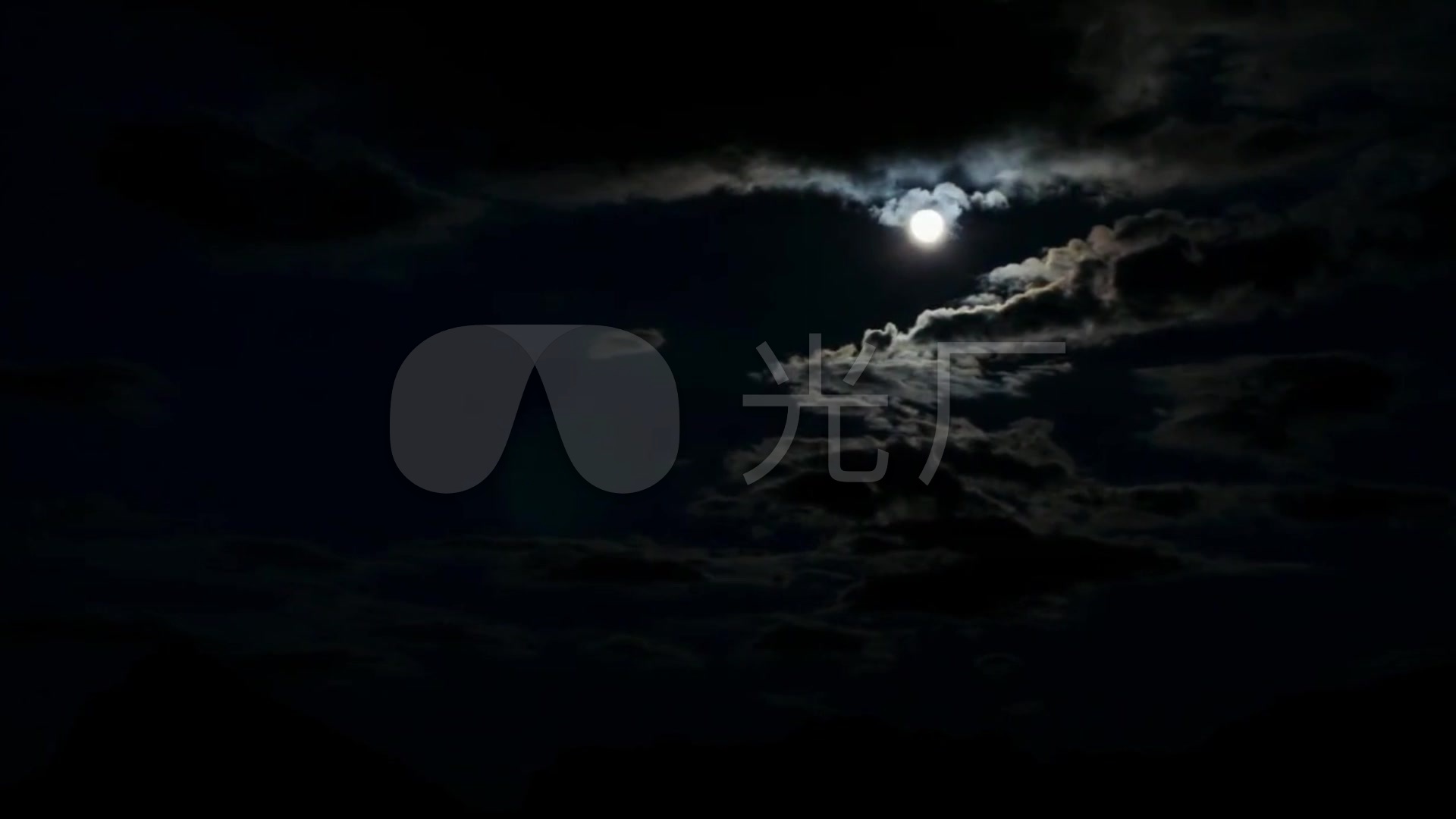 视频素材 实拍视频 延时摄影 夜晚月亮云彩  来自视频原始文件或预览