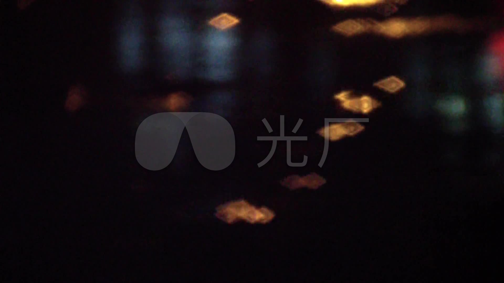 视频素材 实拍视频 其他影视 下雨雨夜伤感忧伤浪漫夜景倒影 来自视频