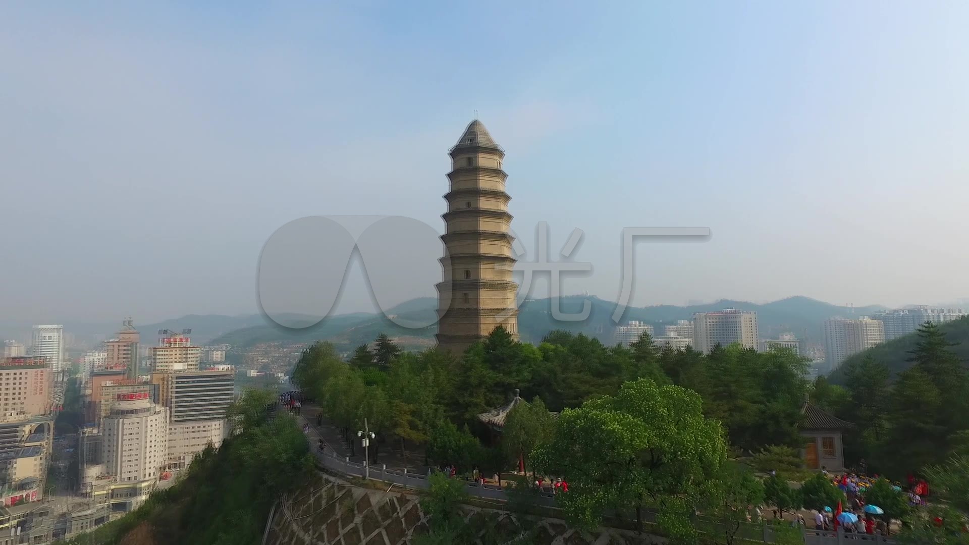 航拍革命圣地延安宝塔山爱国教育基地_1920X1080_高清视频素材下载(编号:1471139)_实拍视频