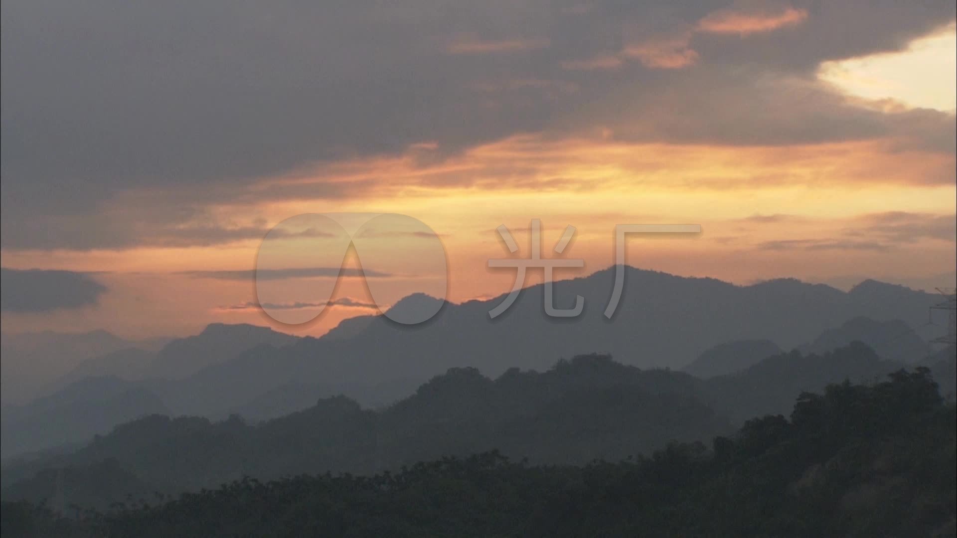 远山晚霞夕阳落日太阳下山高清视频_1920x1080_高清视频素材下载(编号