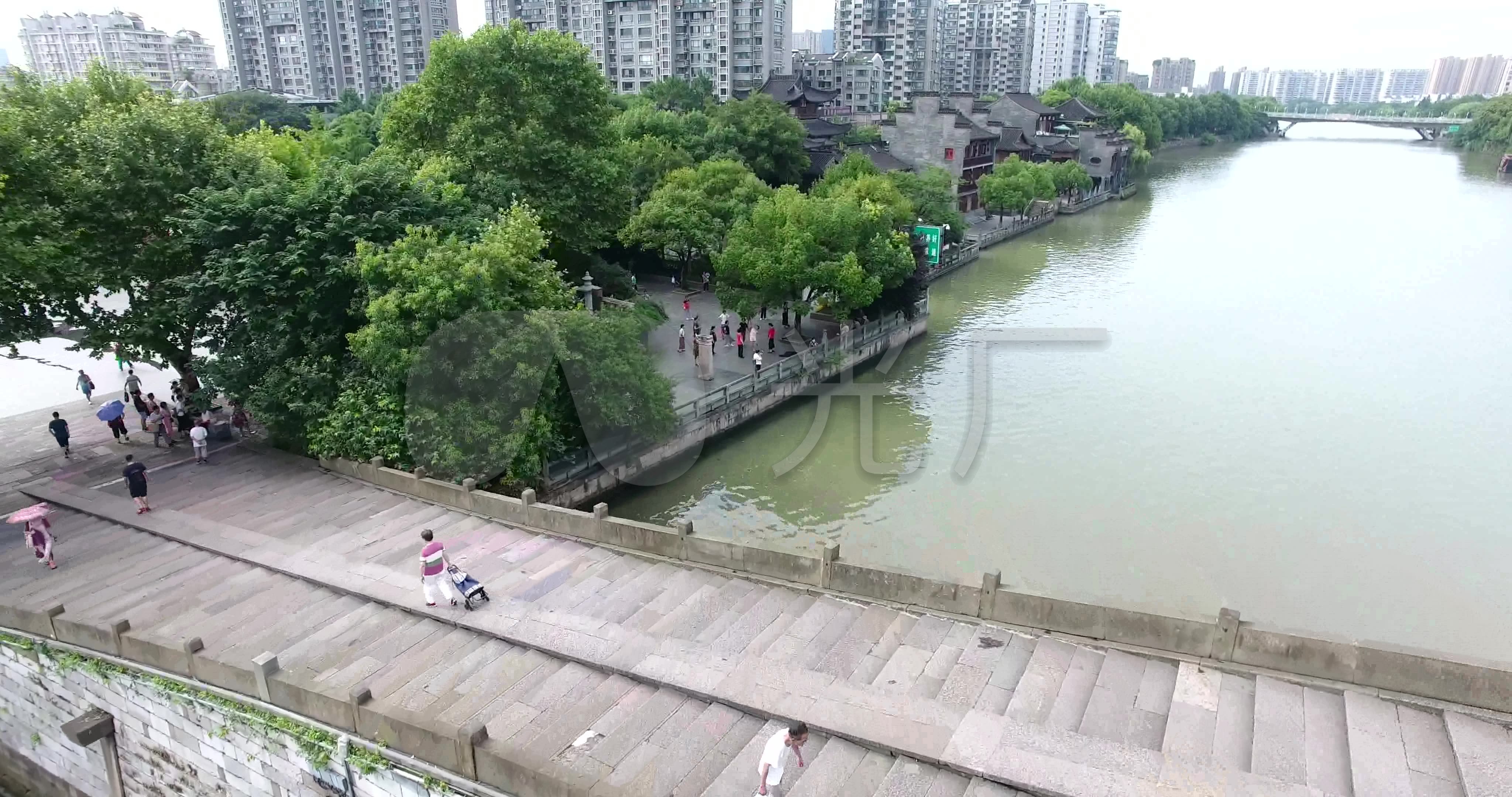 杭州拱墅区京杭大运河运河文化广场晨练