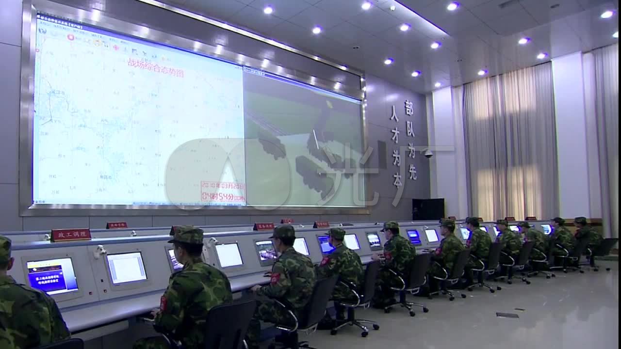 军事理论课堂军队听课学习电子信息化建设