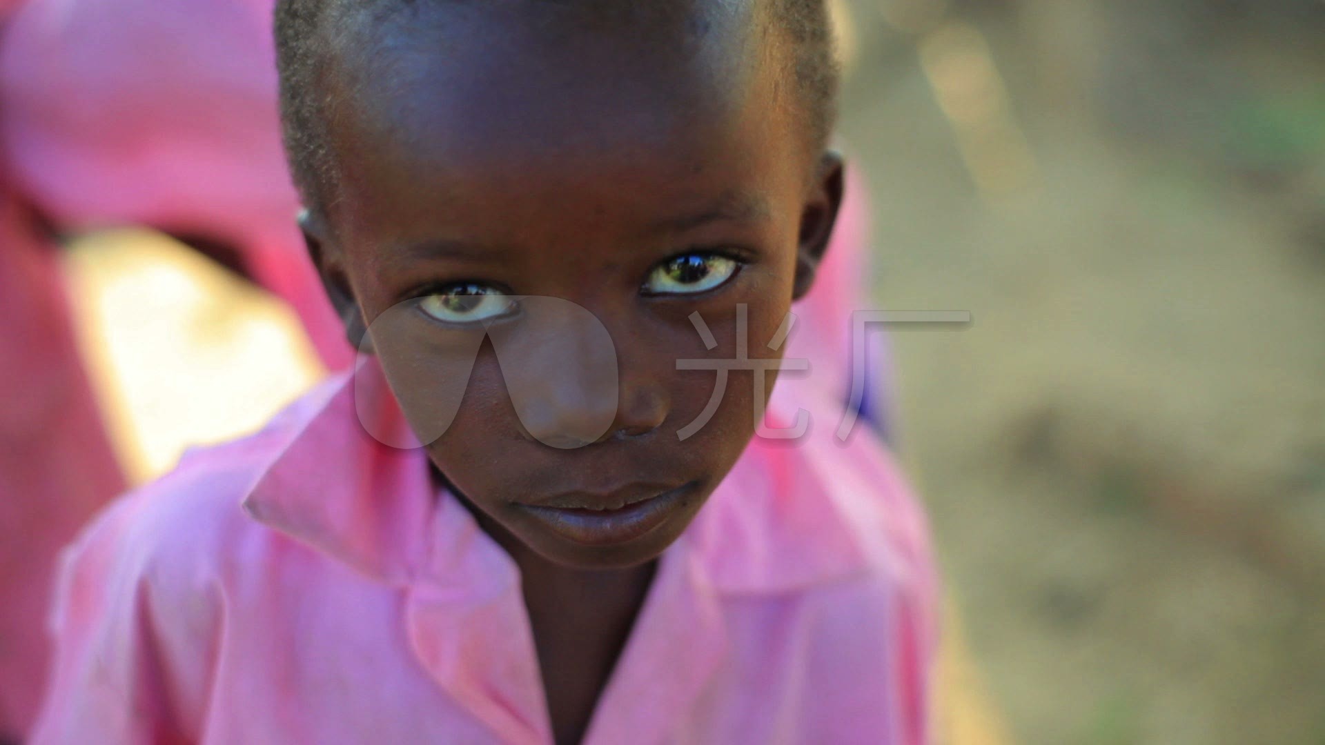 微笑的非洲黑人儿童_1920X1080_高清视频素