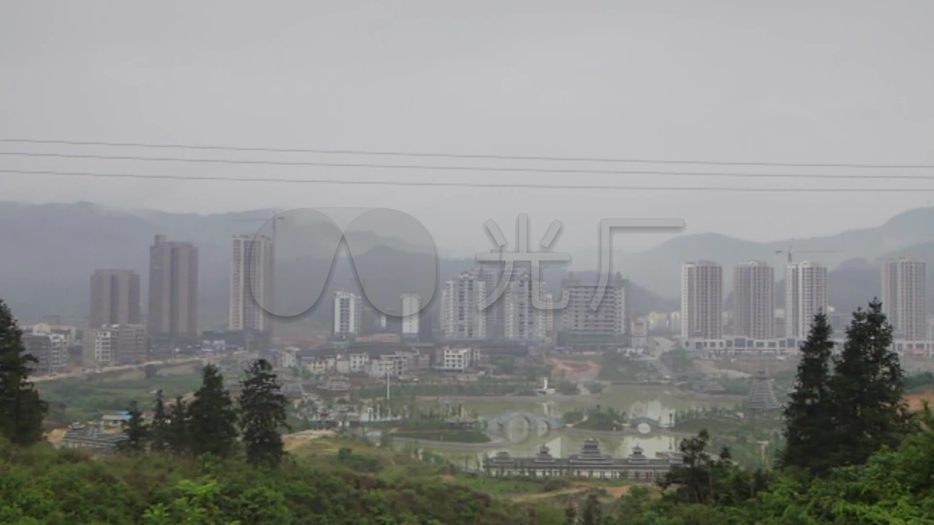 贵州黎平曙光之城县城城市高楼楼房群山山峰