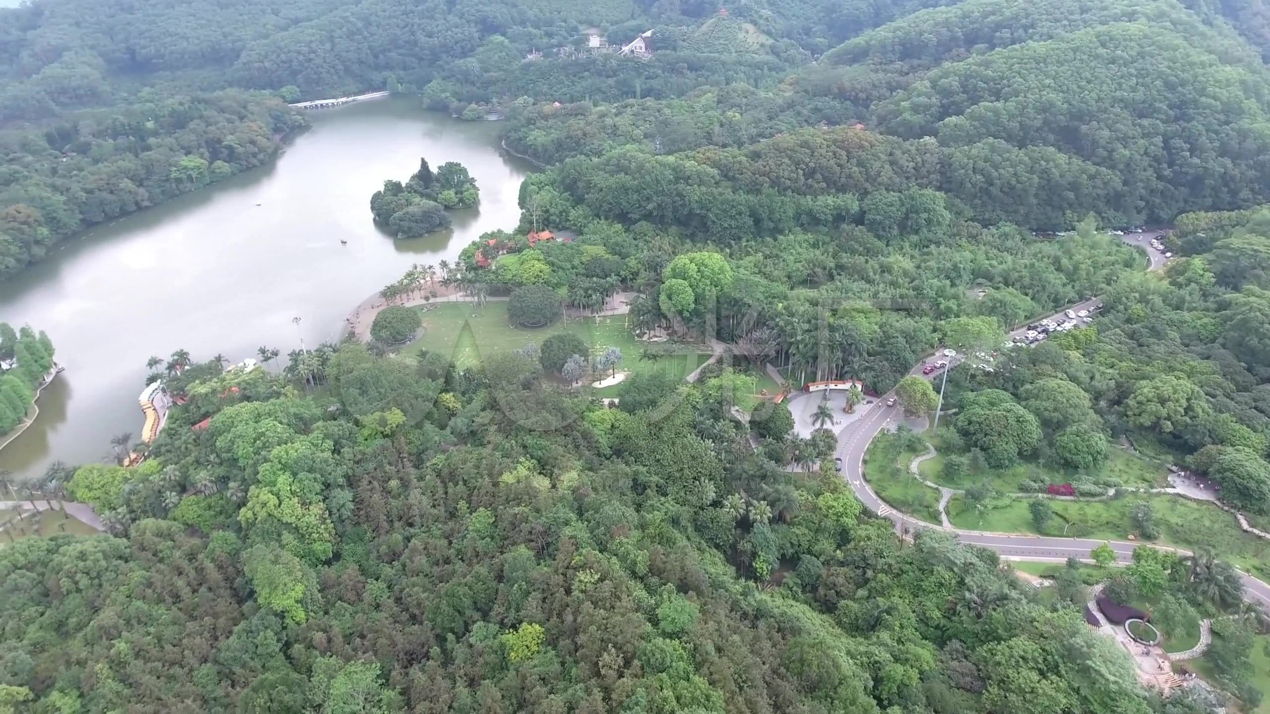 航拍深圳仙湖植物园景区大自然风景_2560x1440_高清