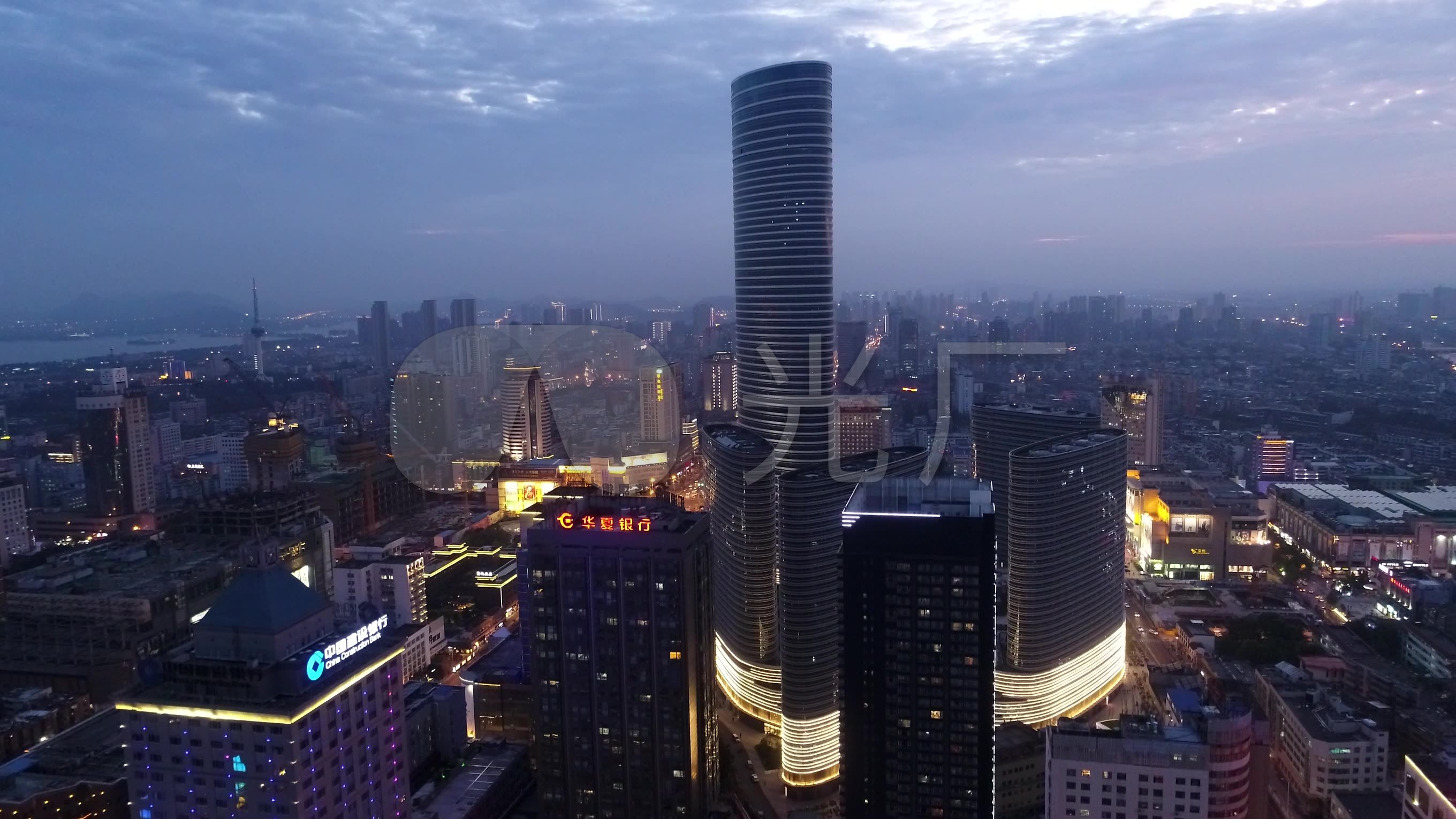 视频素材 实拍视频 景观人文 徐州城市夜景航拍  来自视频原始文件或