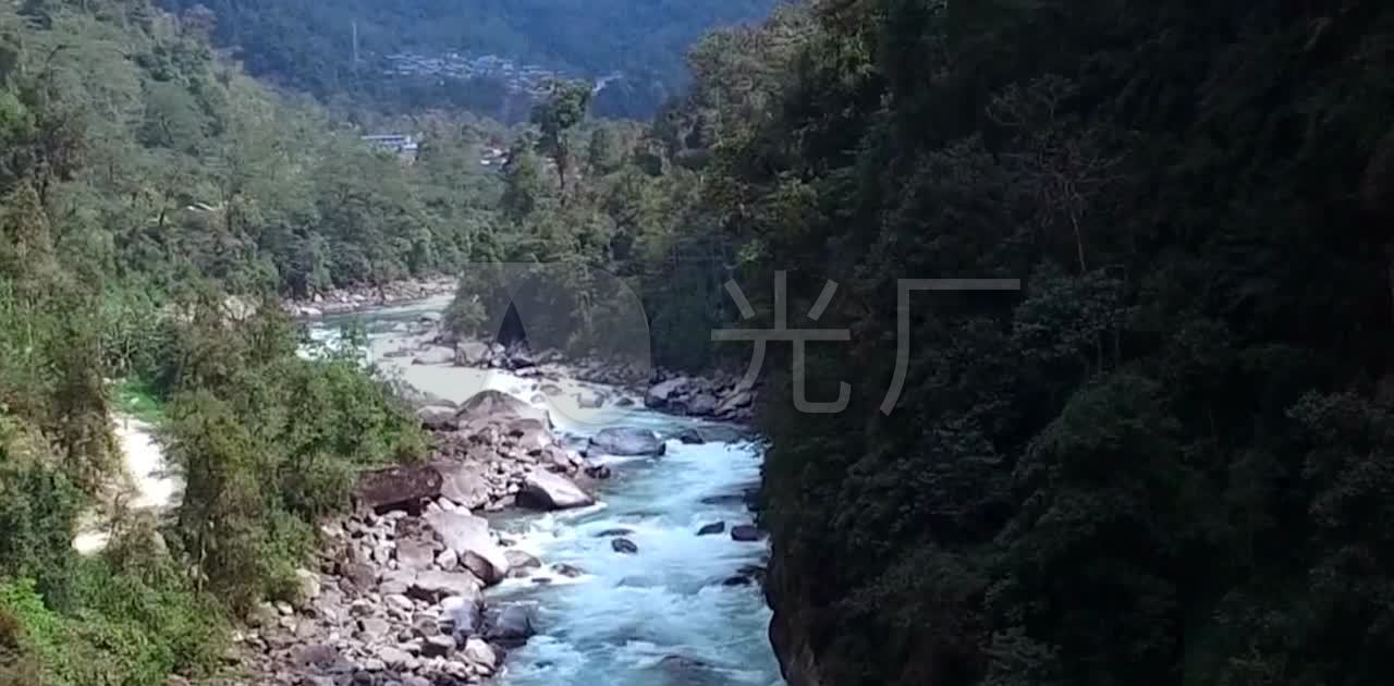 中国山河大地自然景观高山峡谷雪山溪流