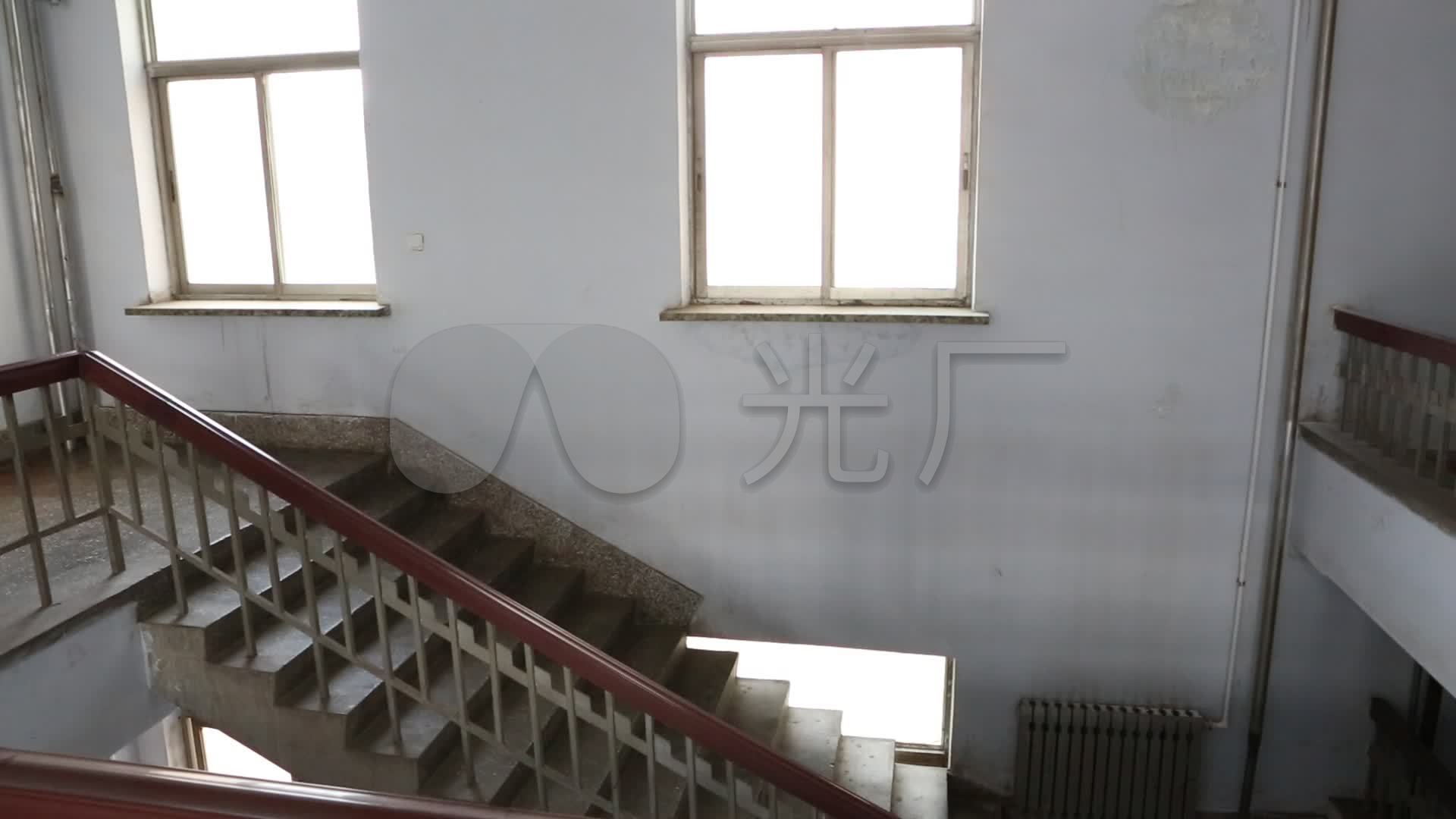 老式楼梯80年代建筑老式办公楼
