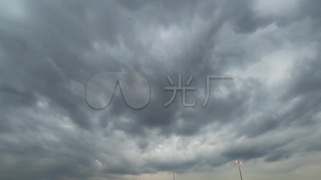 秋天乌云密布的阴天_1280x720_高清视频素材下载(编号