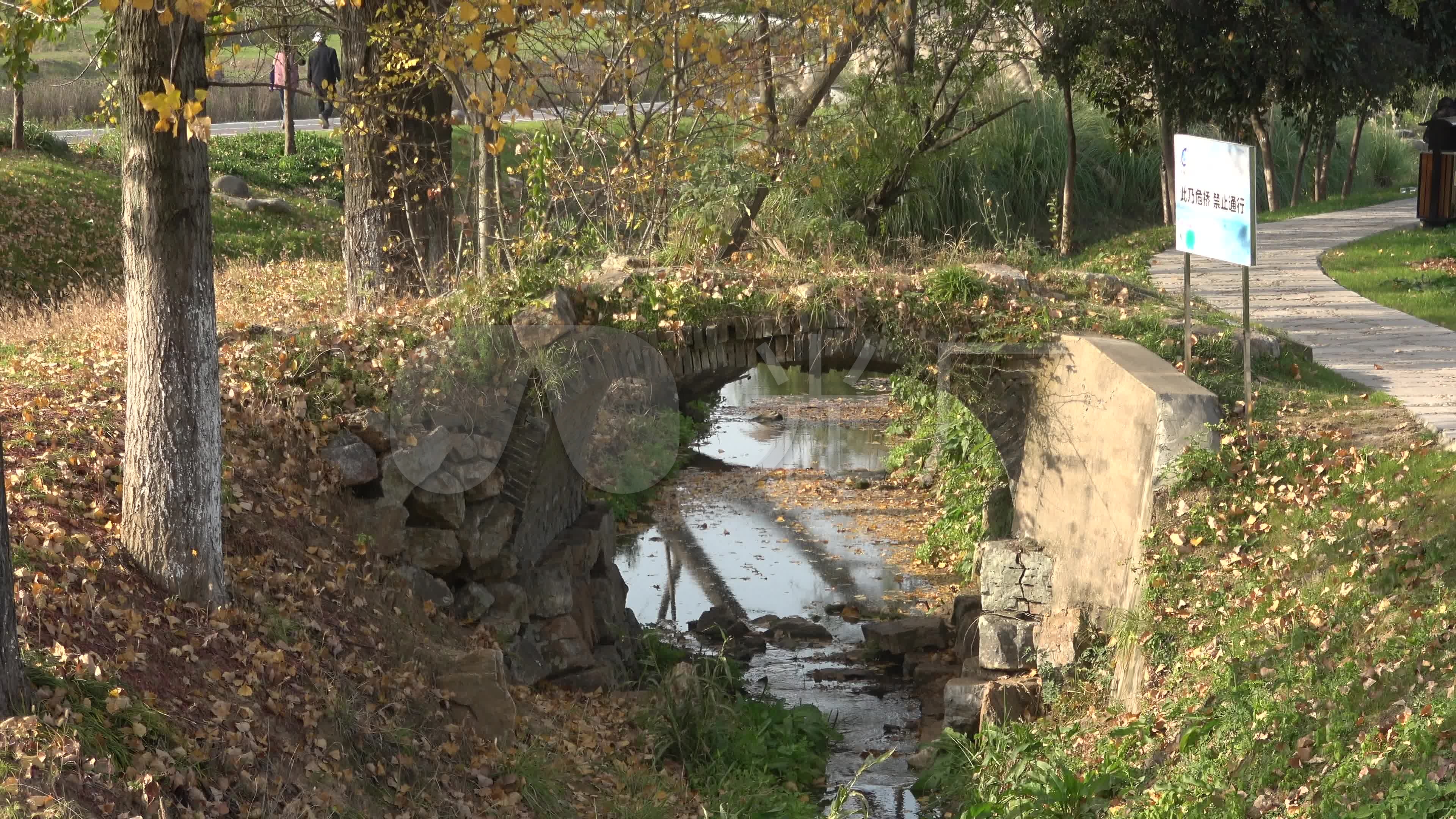 沟渠_3840x2160_高清视频素材下载(编号:1879976)_实拍视频_vj师网