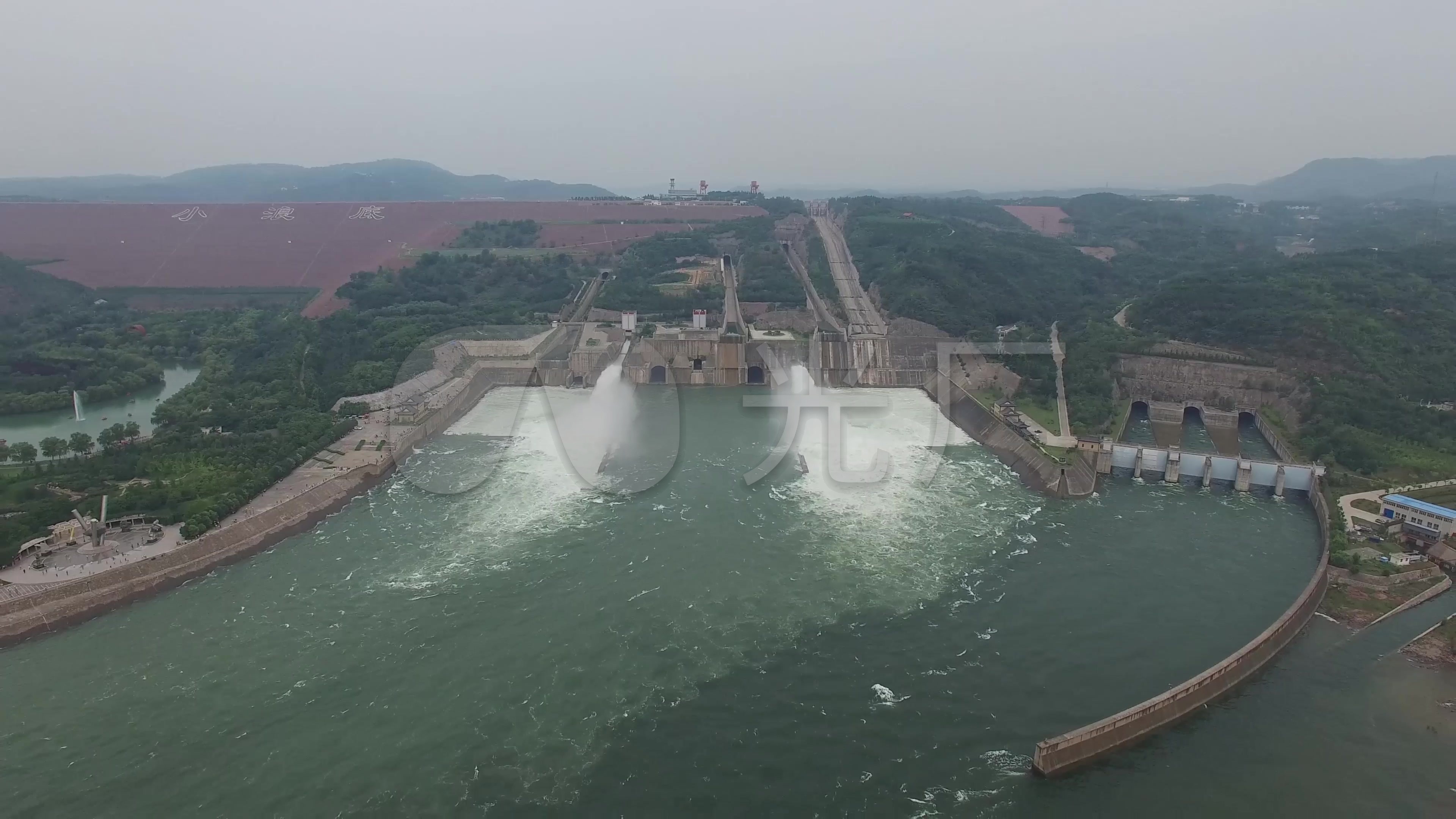 小浪底水电站调沙调水_3840X2160_高清视频素材下载(编号:2062929)_实拍视频