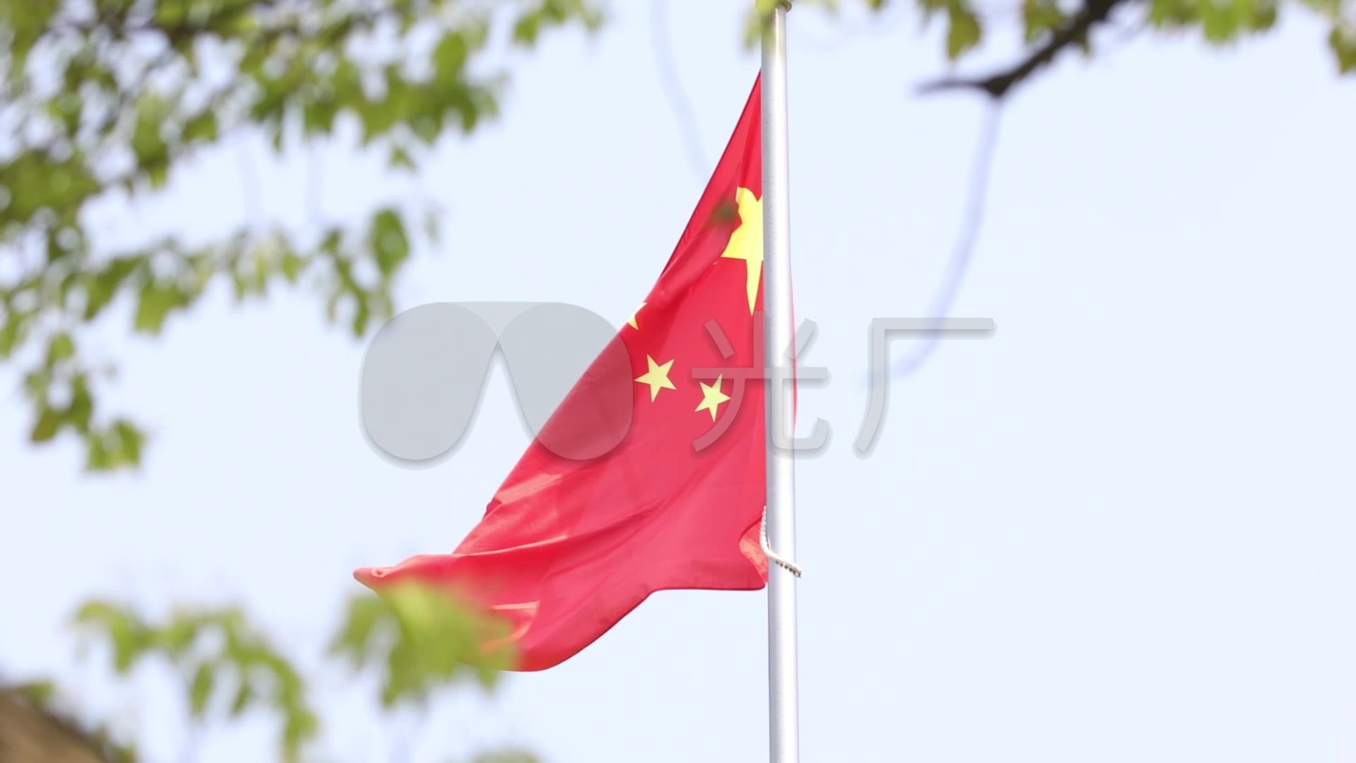哨所边防红旗飘扬五星红旗国旗_1920x1080_高清视频素材下载(编号