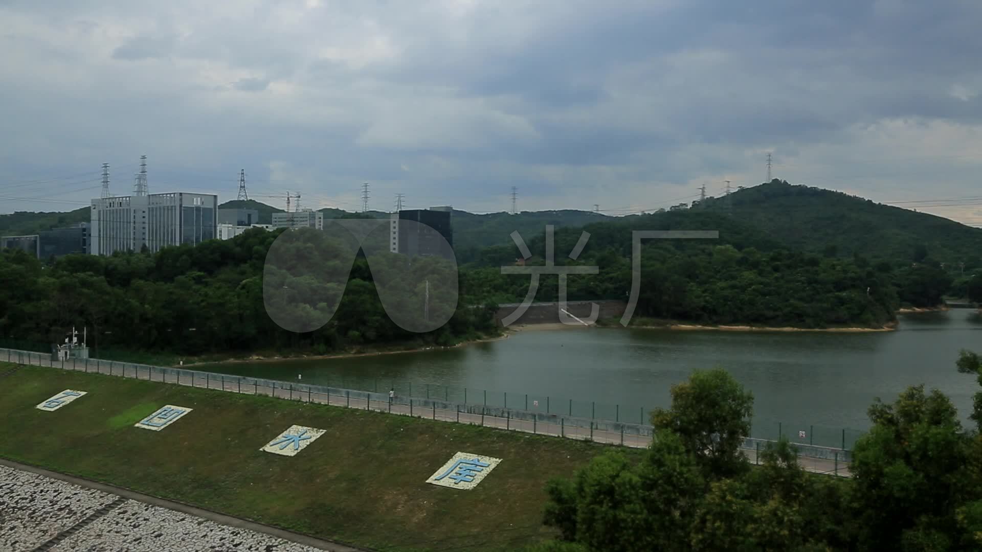 水库石凹水库池塘湖湖泊深圳水库石岩水库水