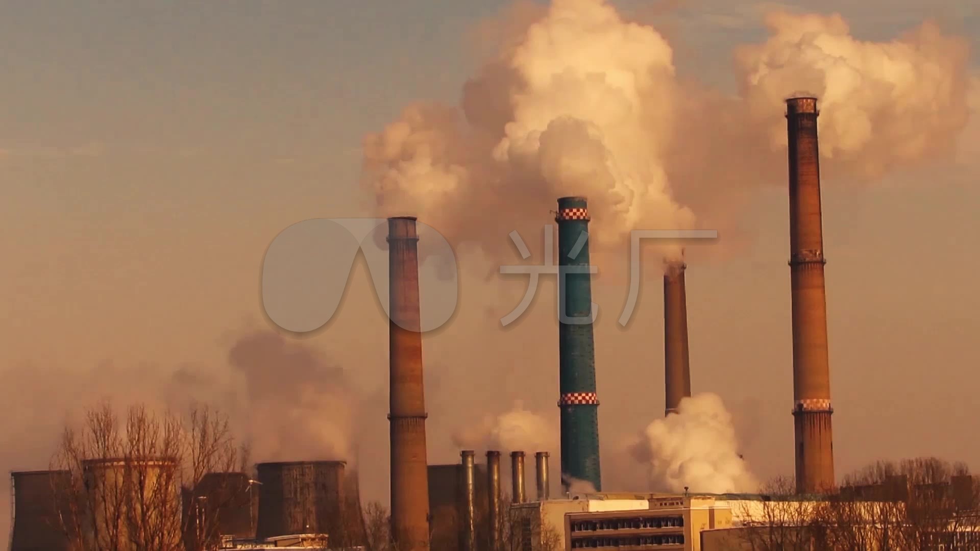城市烟囱环境污染素材_1920x1080_高清视频素材下载