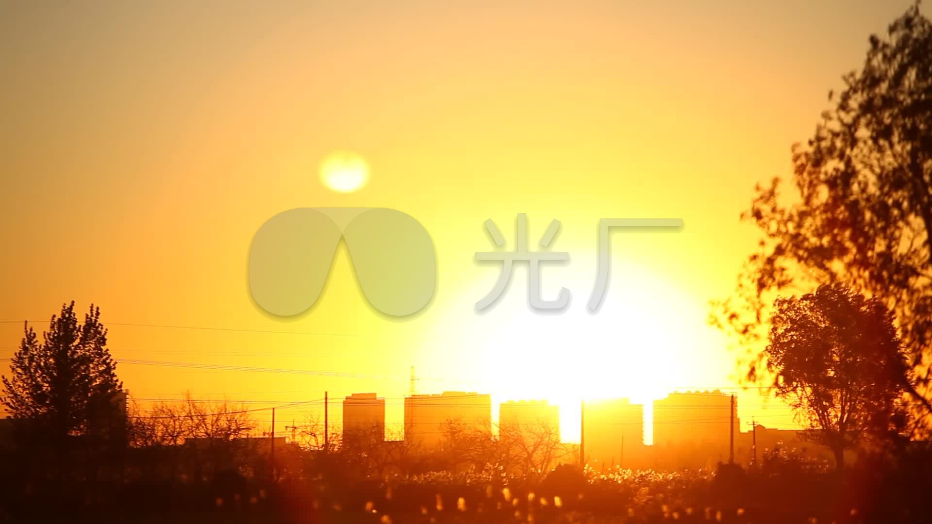 清晨村庄唯美日出