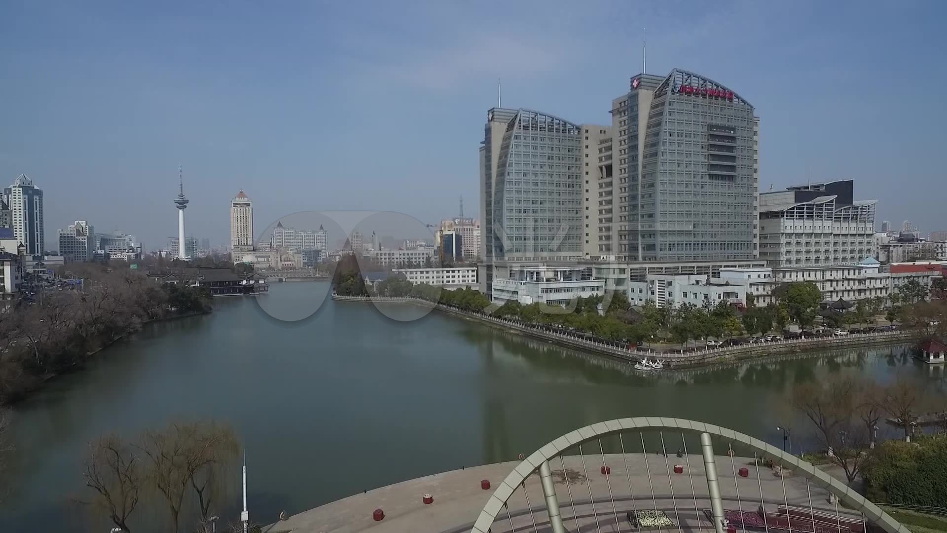 南通濠河航拍城市风景_1920x1080_高清视频素材下载