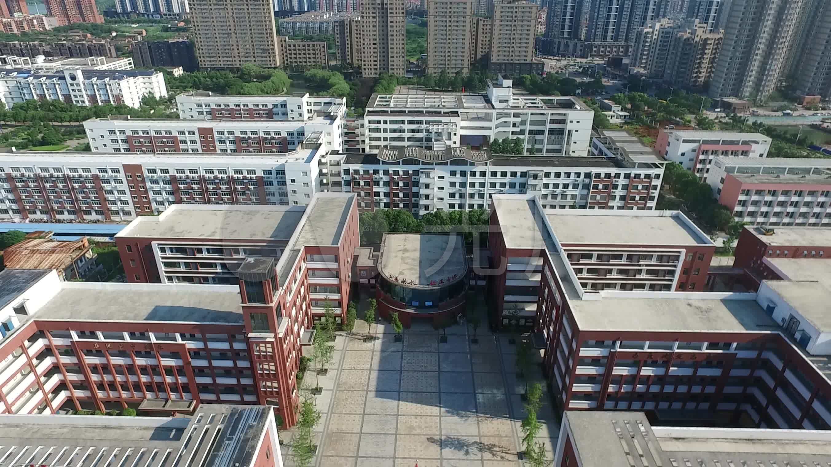 南昌县洪州学校三刚拍
