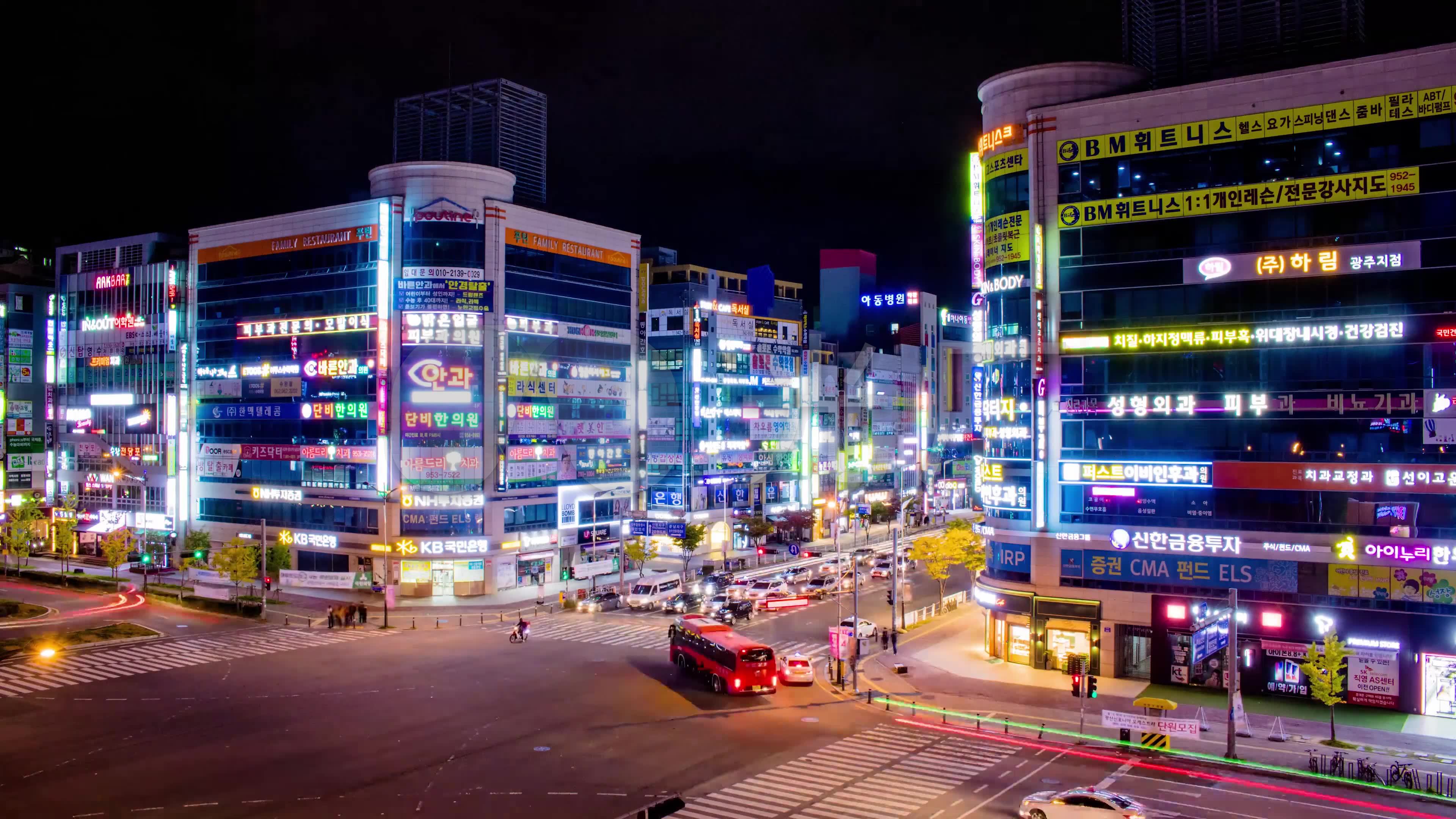 韩国光州街道车流市区楼宇夜景延时摄影