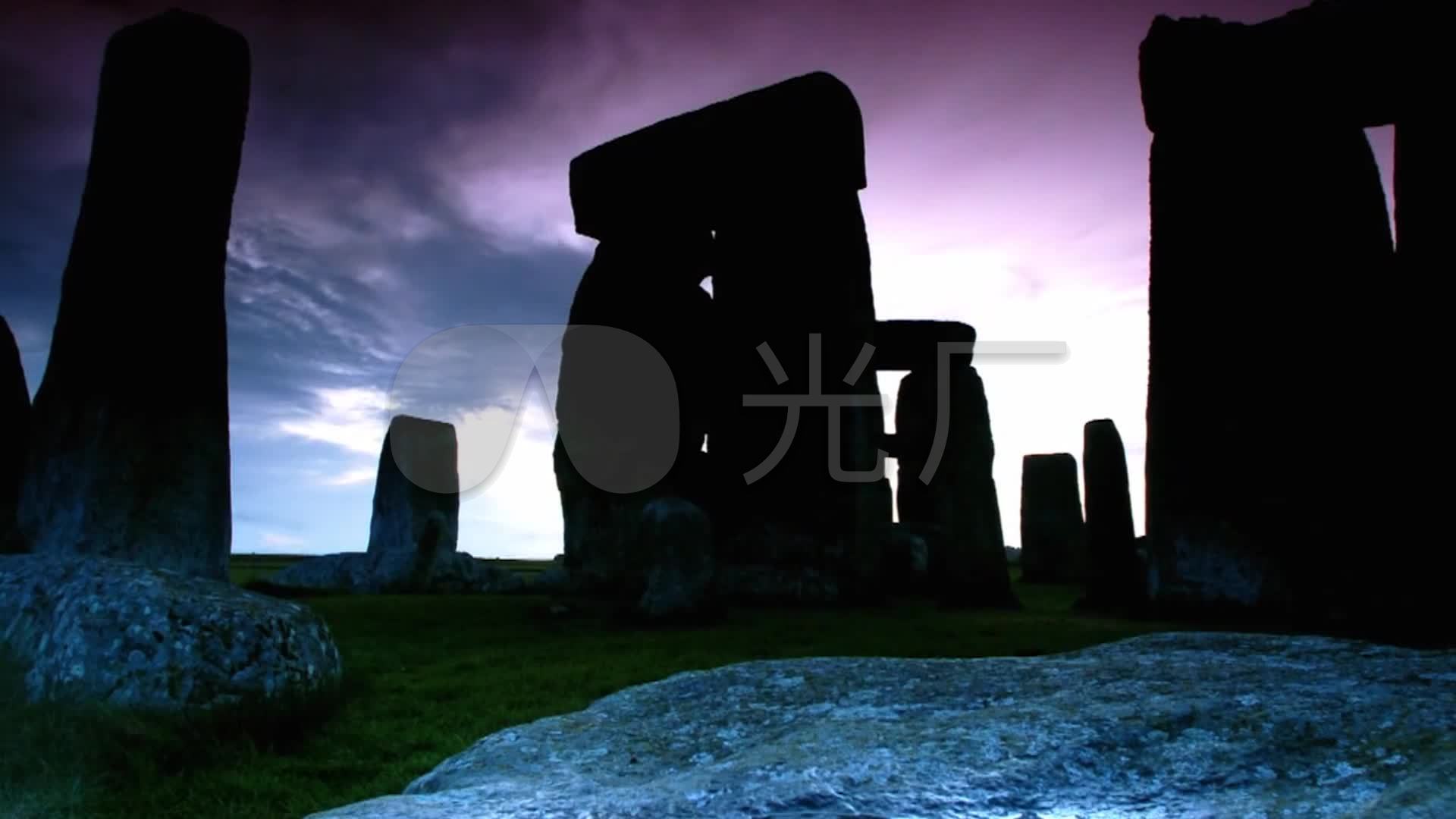 英国巨石阵天空流云延时摄影_远古人类文明