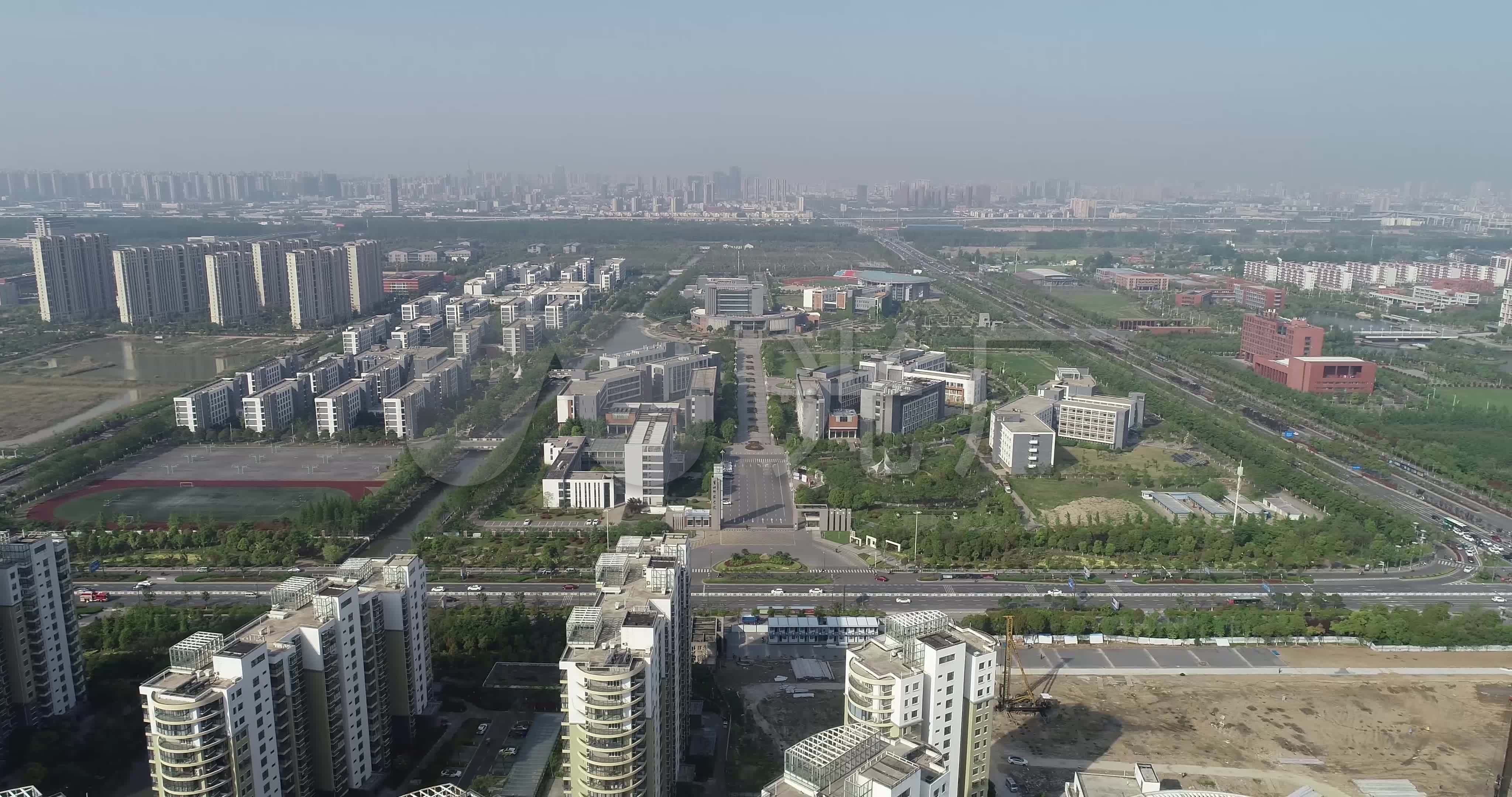 4k大气航拍盐城工学院03_4096x2160_高清视频素材下载