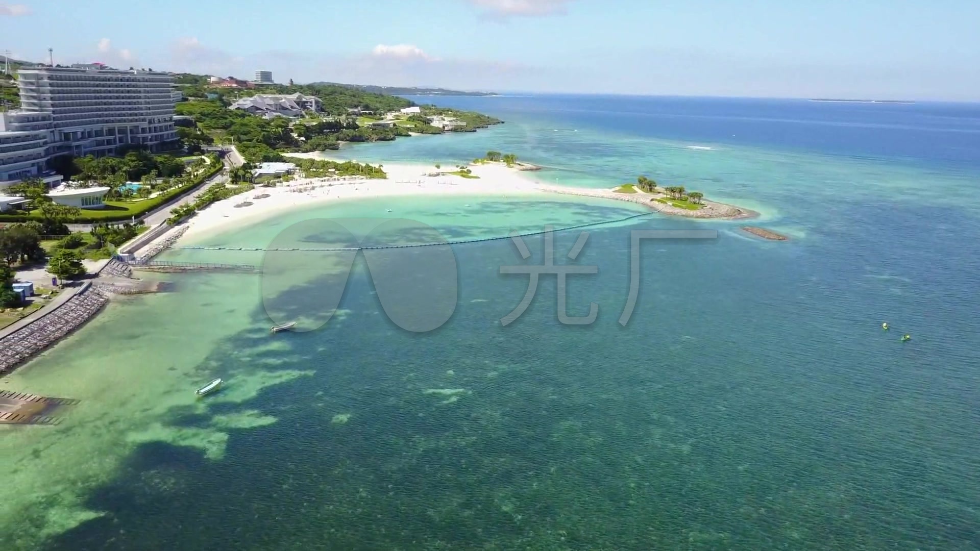 日本冲绳海湾海滩海岛海面航拍大海