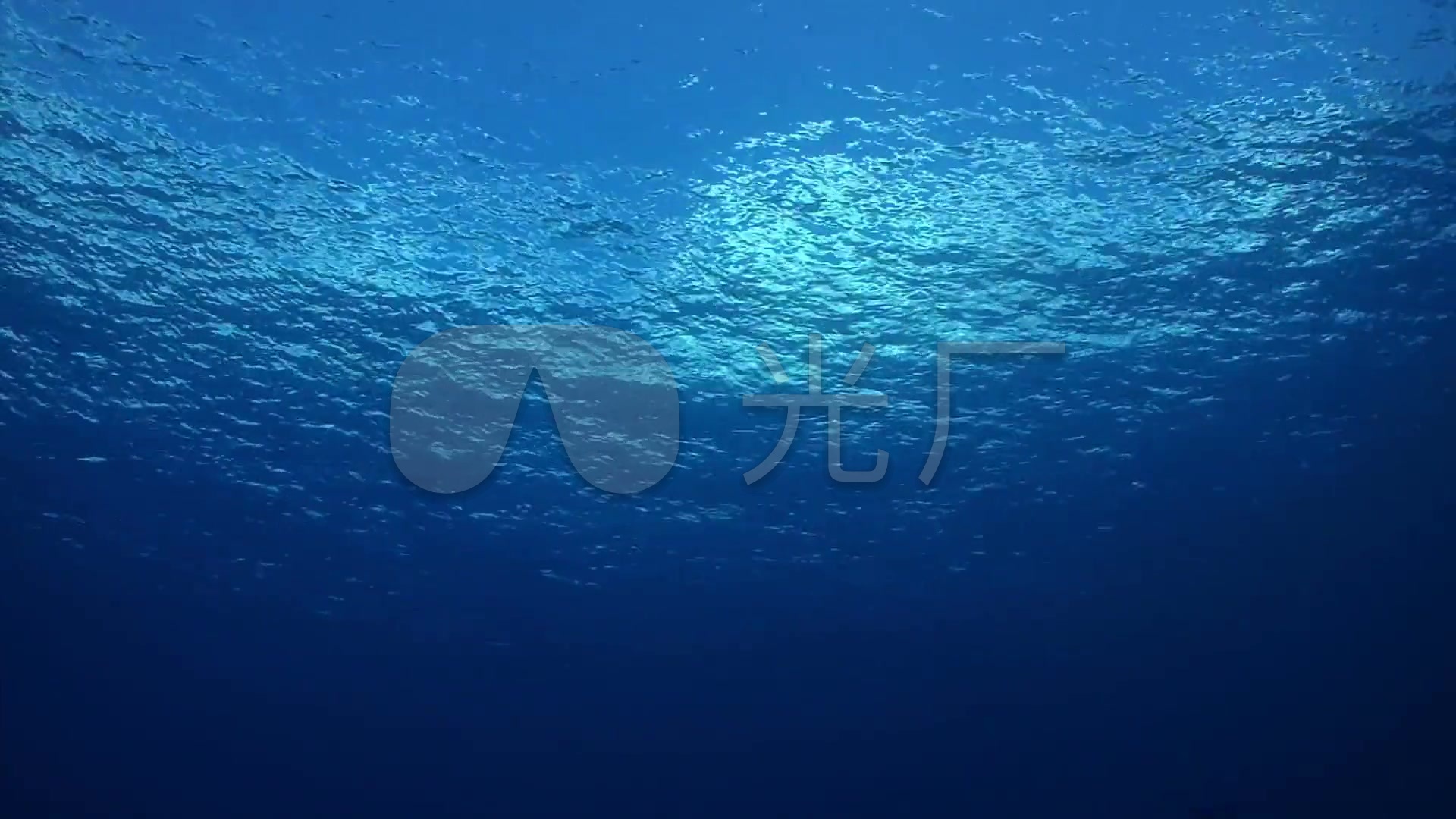 蓝色水波纹唯美海面湖面波光粼粼_1920x1080_高清视频