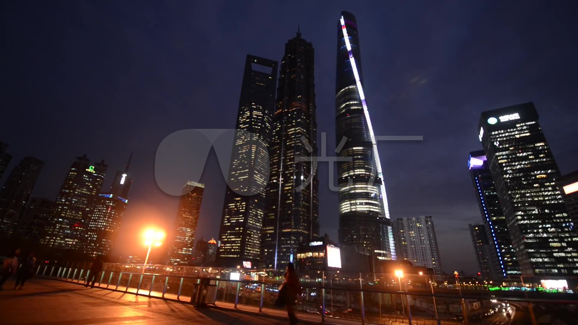 上海高楼大厦夜景