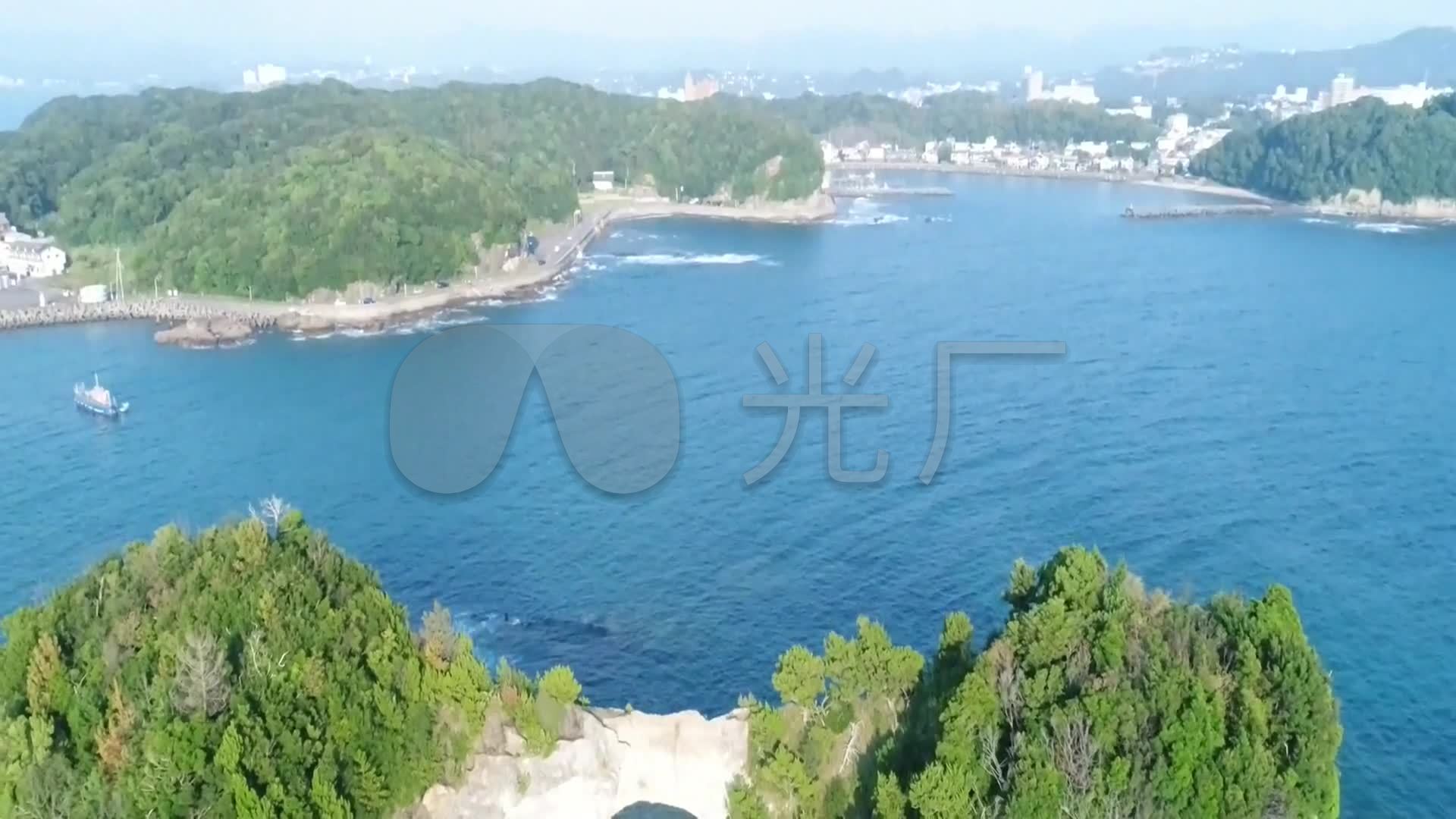 日本 冲绳县 海湾 礁石 海岛 桥梁 海峡 树林 航拍