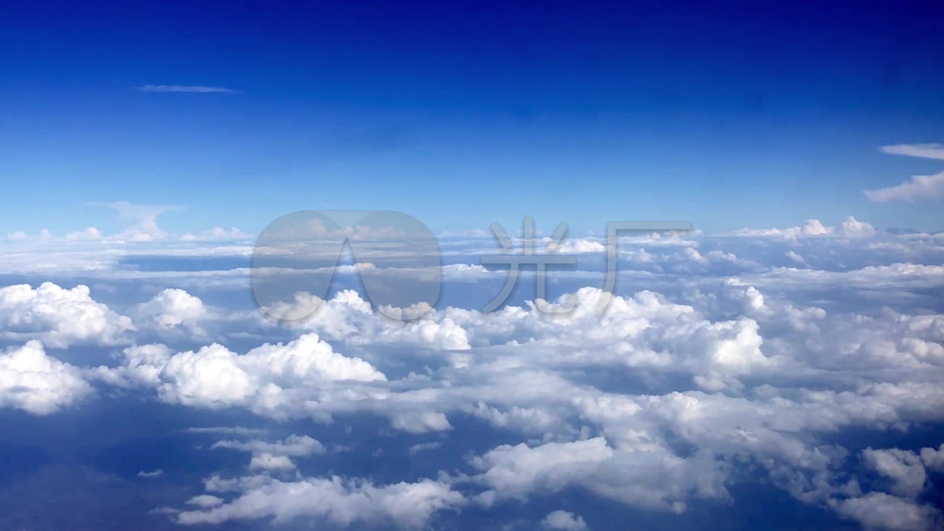 飞机飞行视窗蓝天白云云层云彩高空实拍_1920x1080