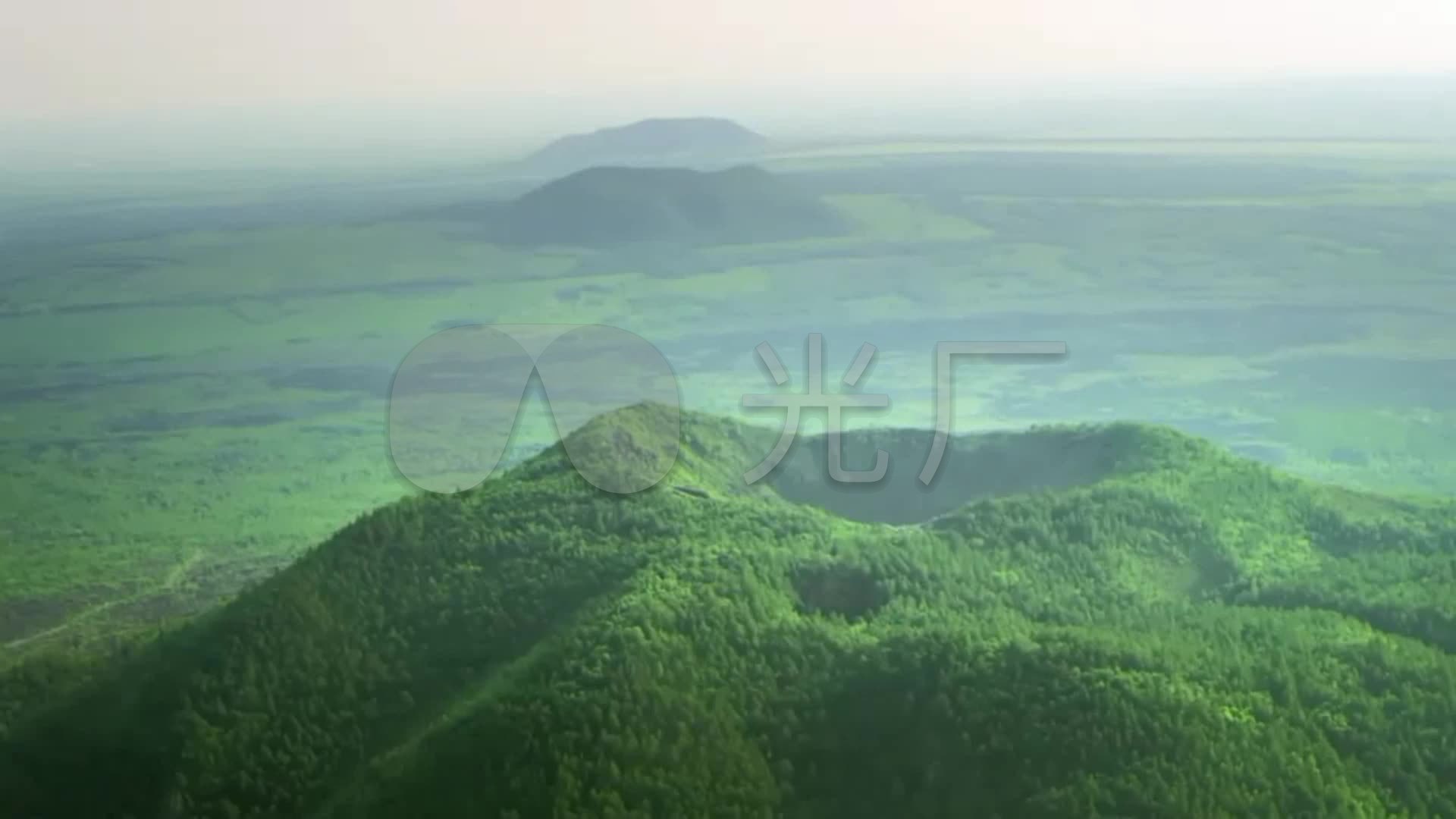 航拍自然奇观老黑山火山口