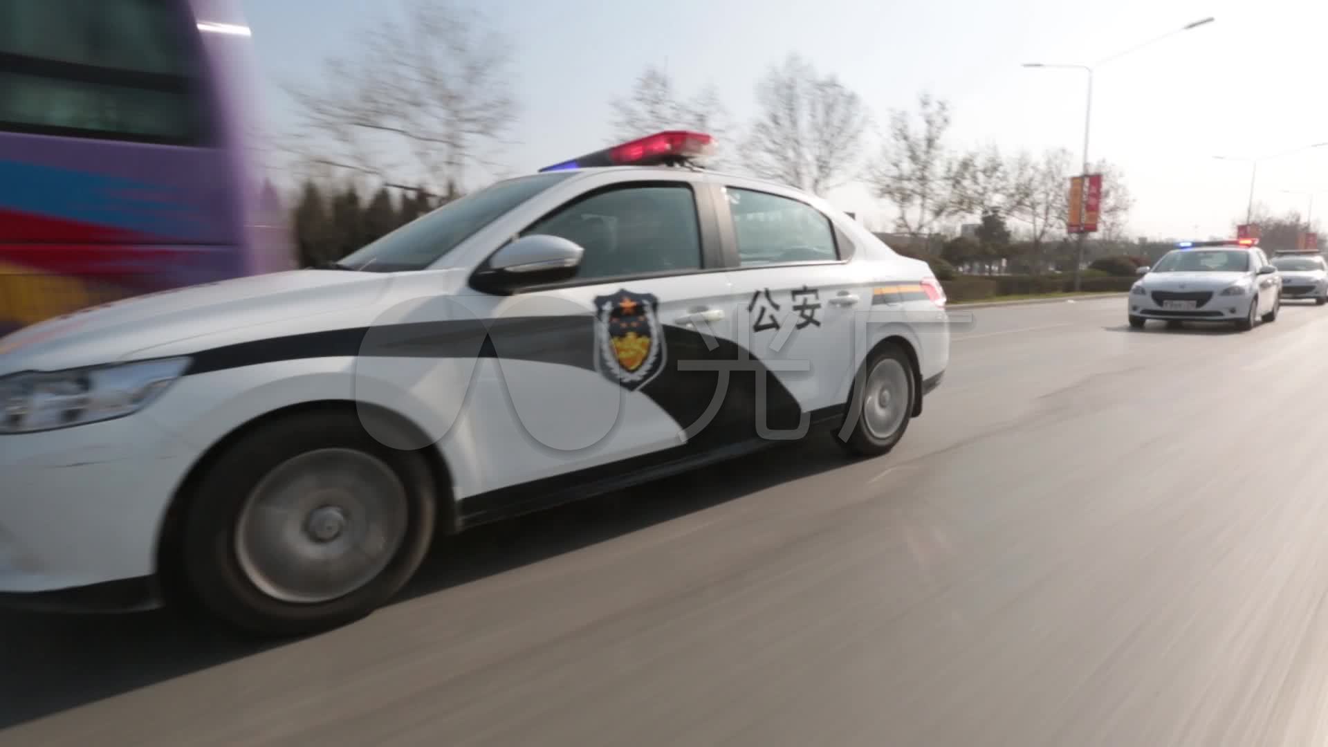 警车疾驰_1920x1080_高清视频素材下载(编号:2709882)