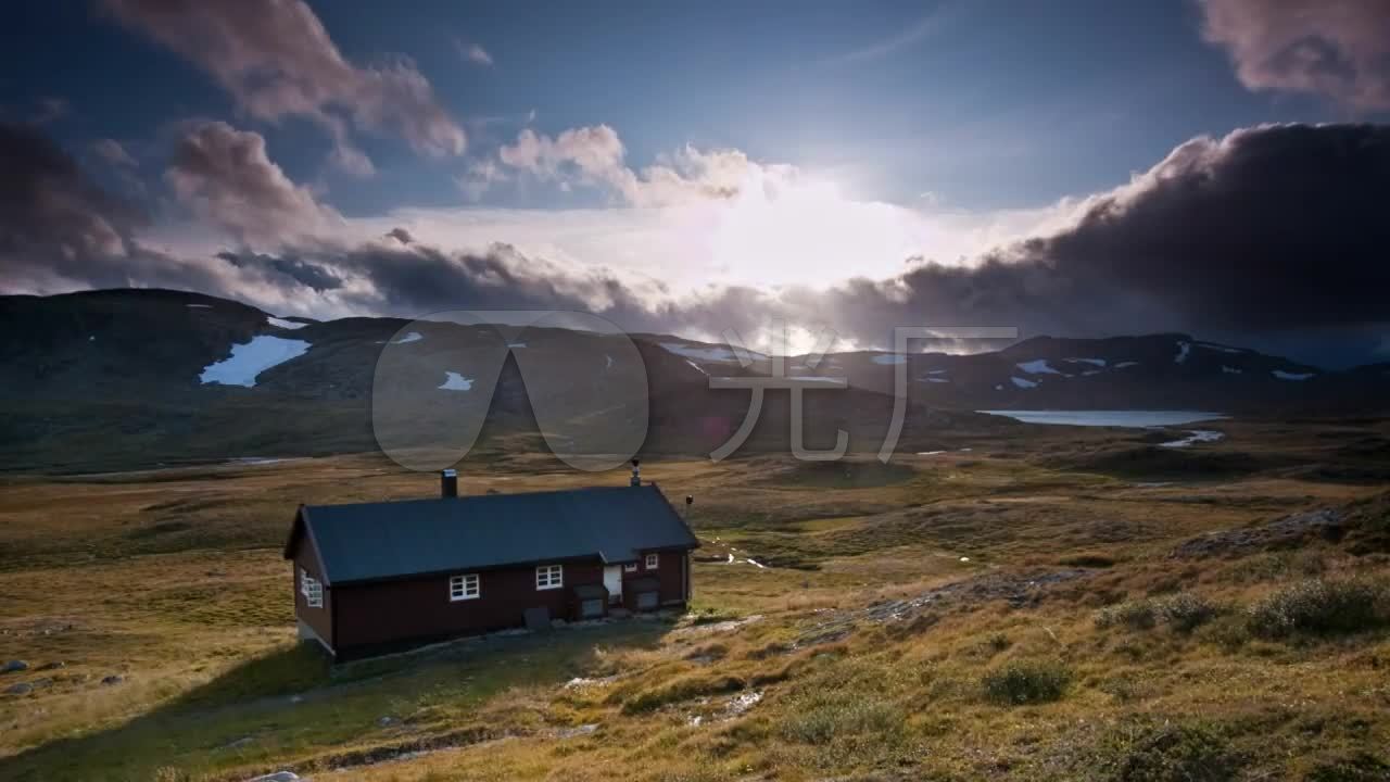 野外房子居住孤单独立草原天空_1280x720_高清视频素材下载(编号