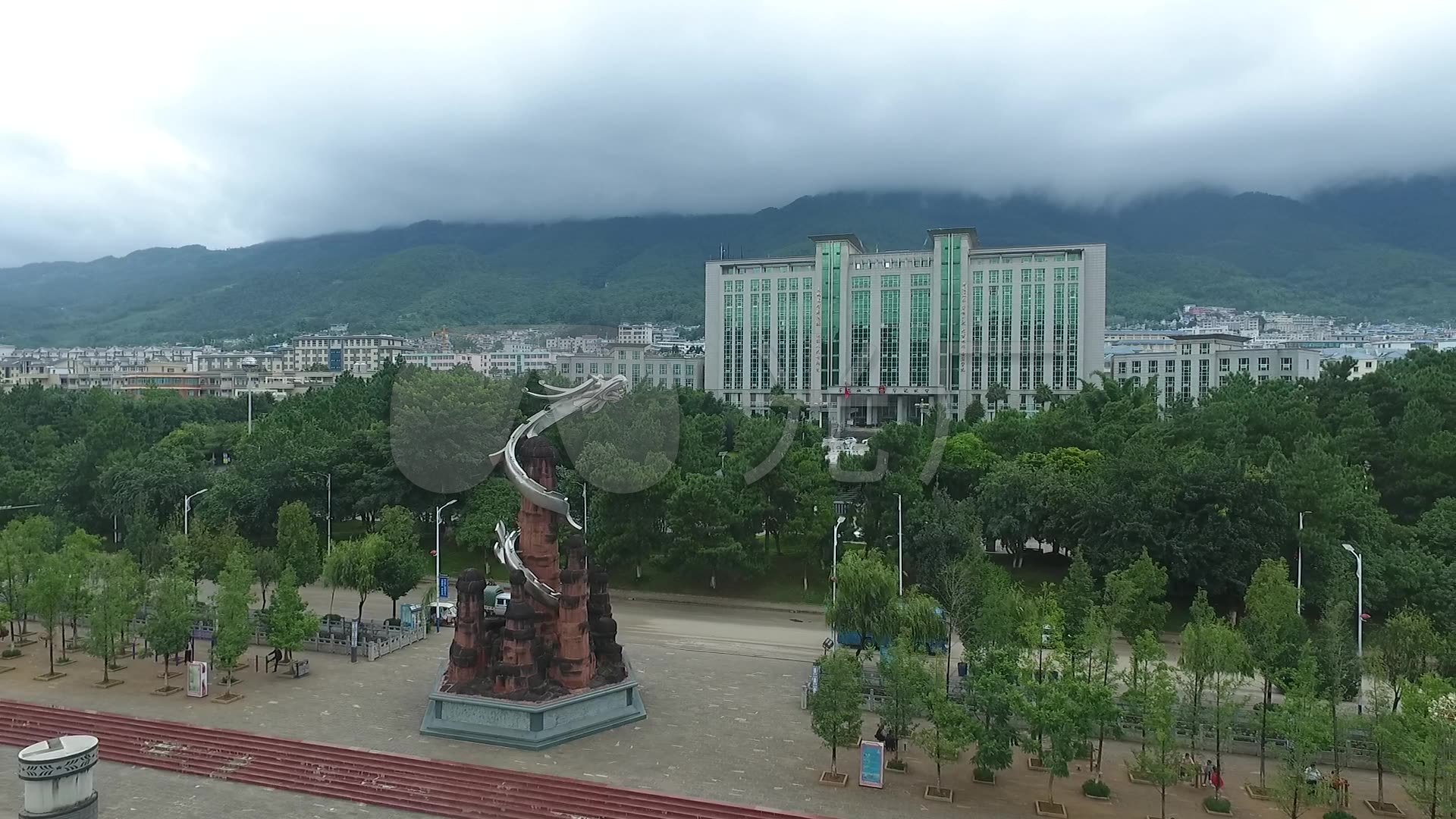 航拍云南临沧永德县城区建筑